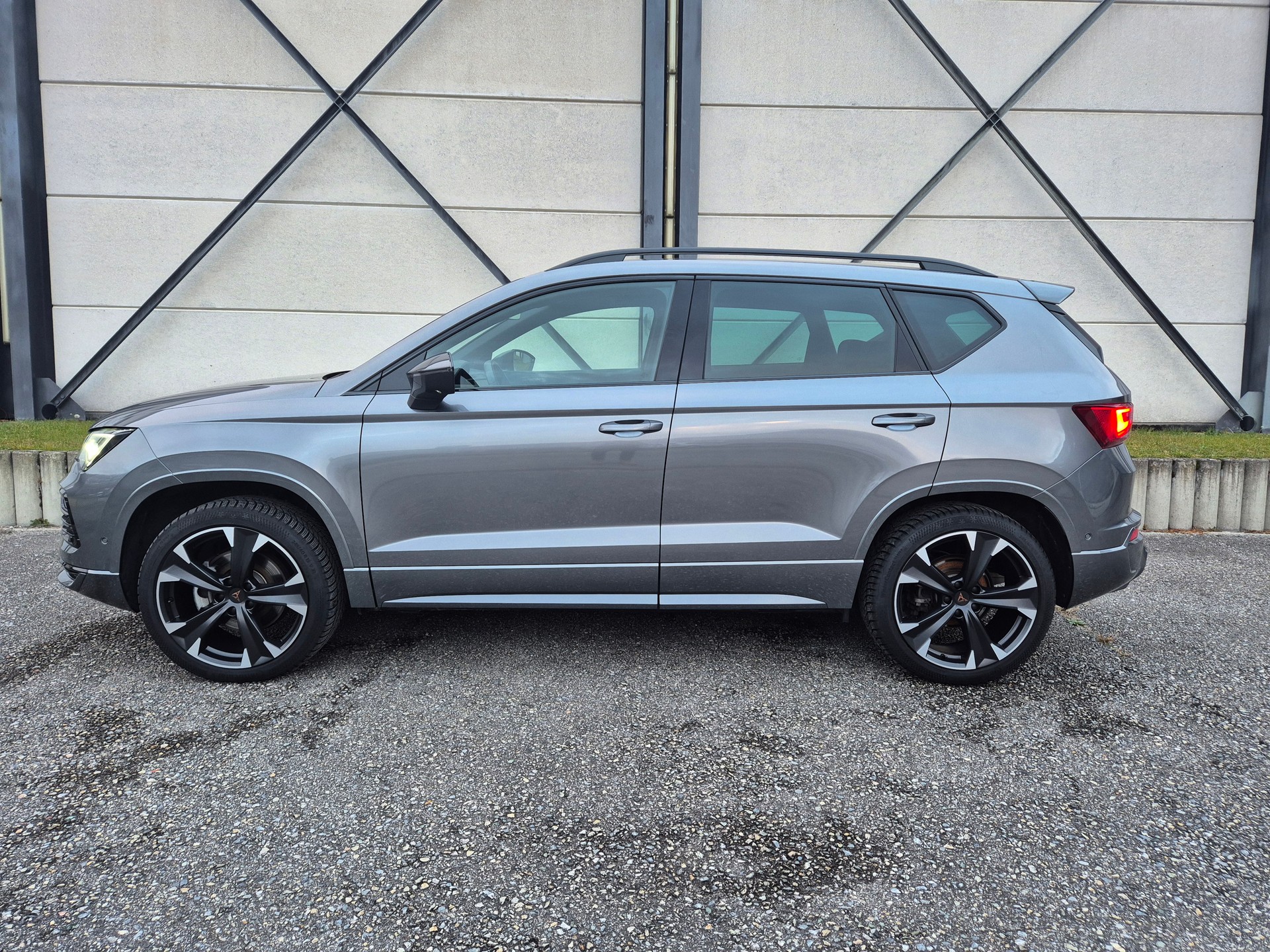 CUPRA Ateca 2.0TSI 4Drive DSG - 3