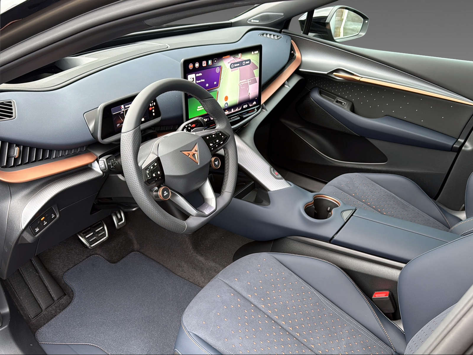 CUPRA Tavascan Adrenaline - 5