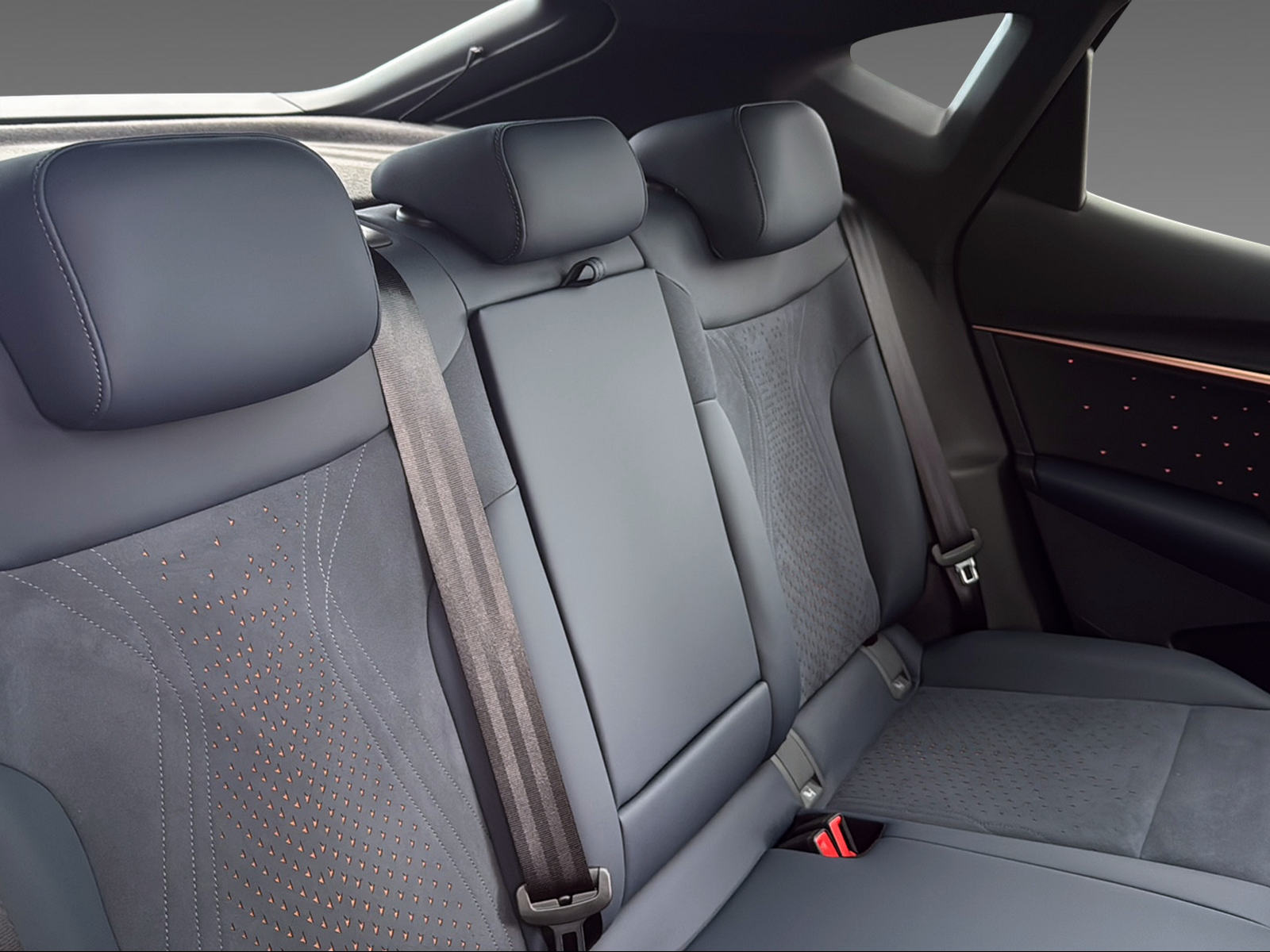 CUPRA Tavascan Adrenaline - 9