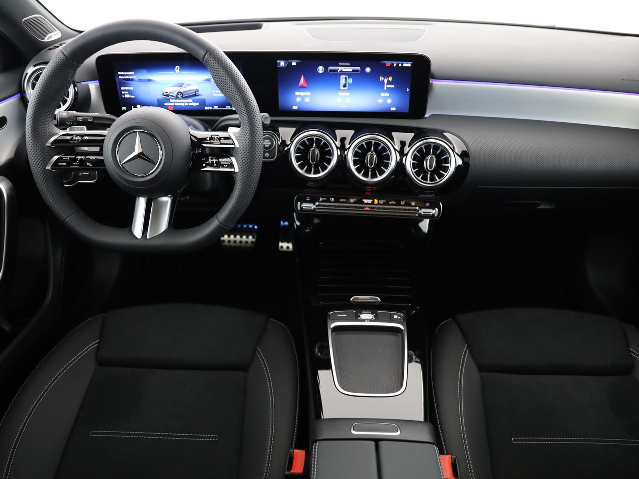 MERCEDES-BENZ A 250 4Matic 8G-DCT - 14