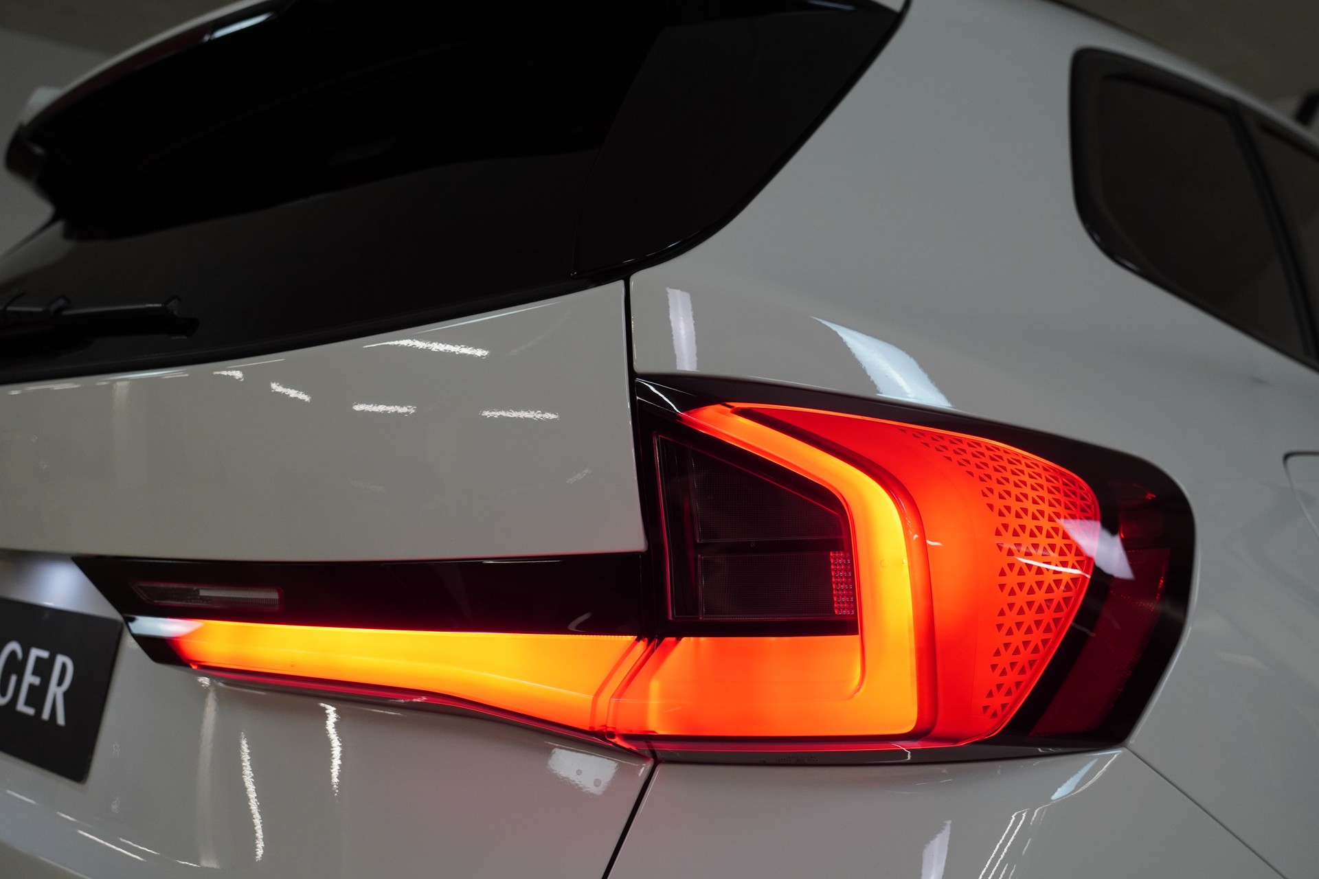 BMW X1 xDrive 23d 48V M Sport Pro - 16