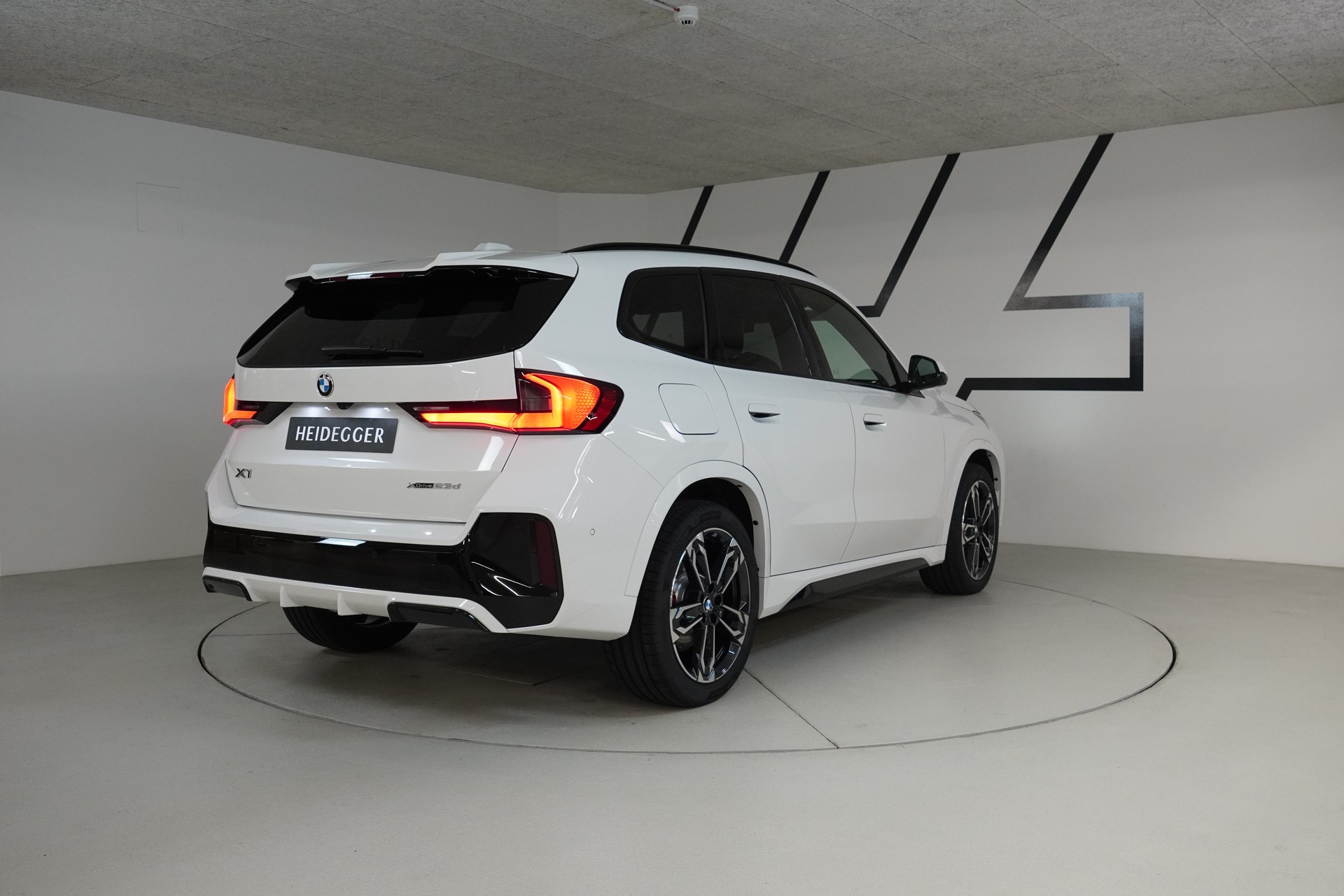 BMW X1 xDrive 23d 48V M Sport Pro - 7