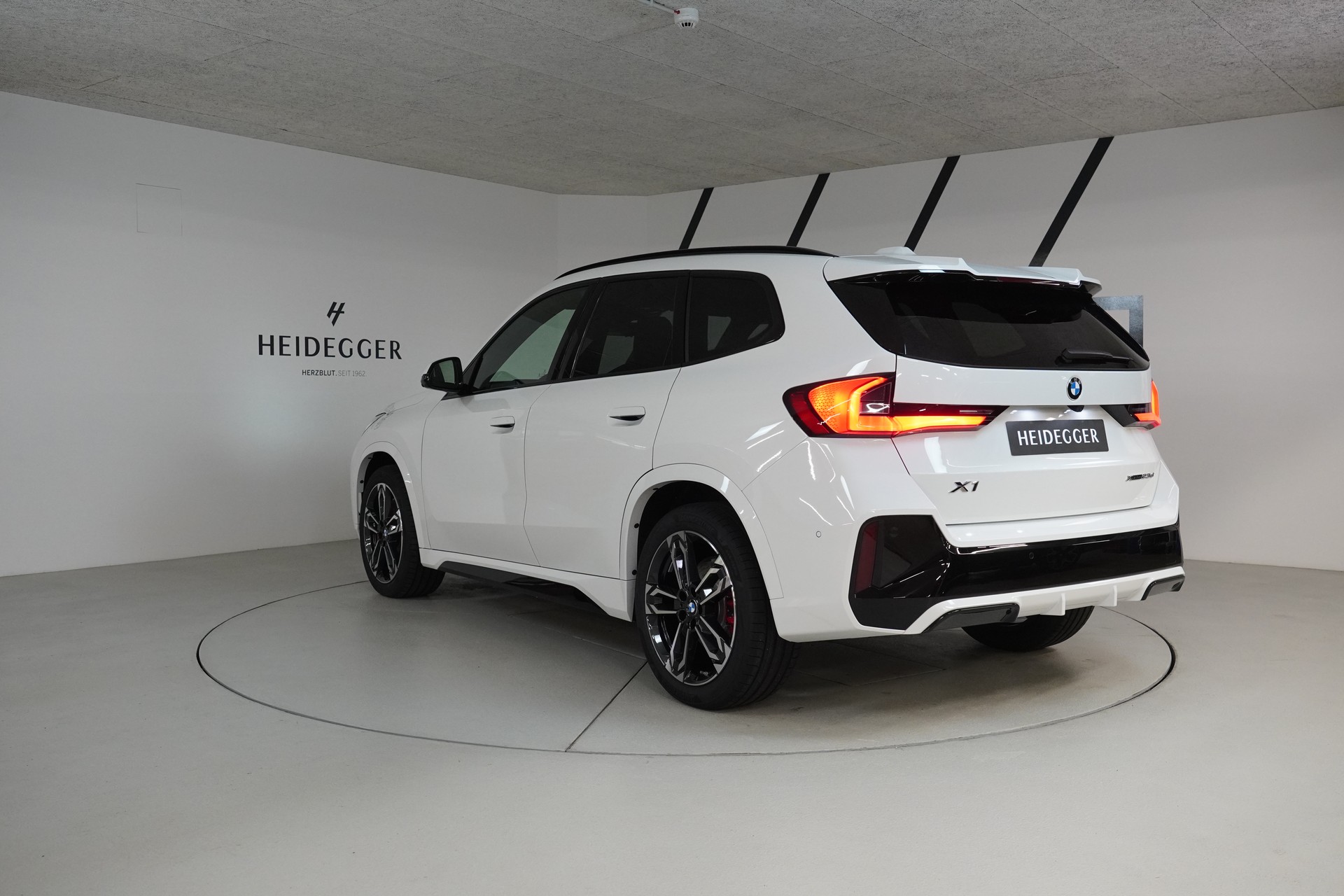 BMW X1 xDrive 23d 48V M Sport Pro - 5
