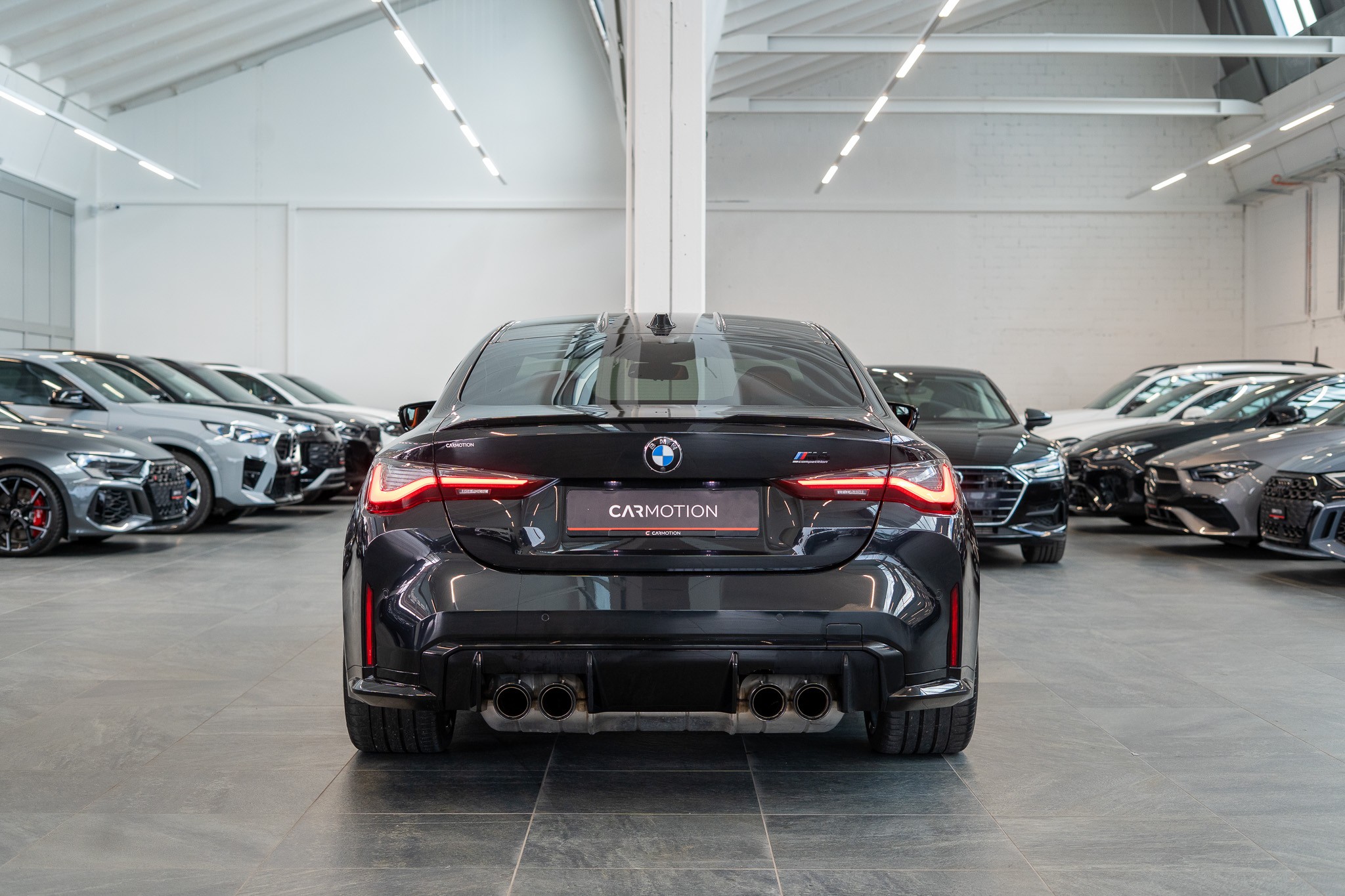 M4 Competition xDrive Coupé / M Carbon Schalensitze / Keramik Bremsanlage / Head-Up Display