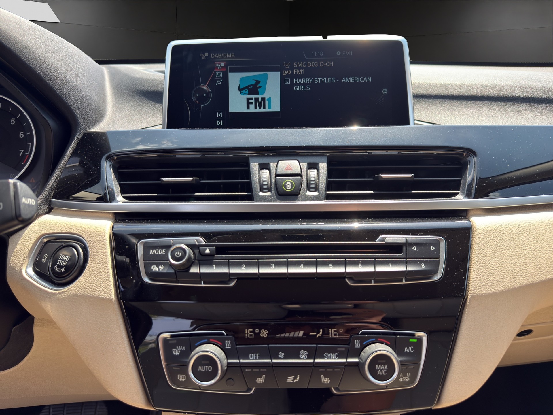 BMW X1 xDrive 20i Sport Line Steptronic - 12