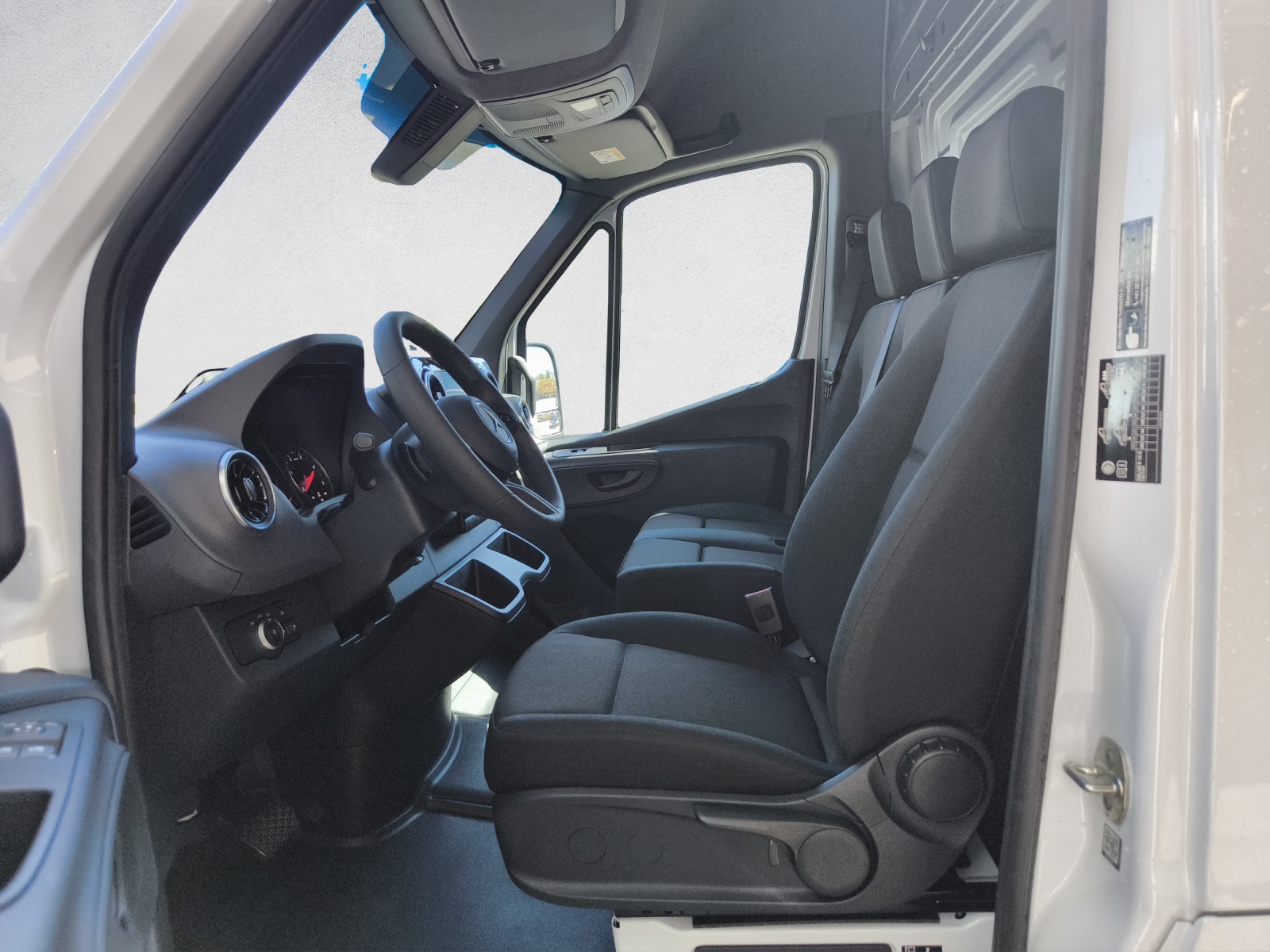 MERCEDES-BENZ Sprinter 317 CDI KA Pro L - 9