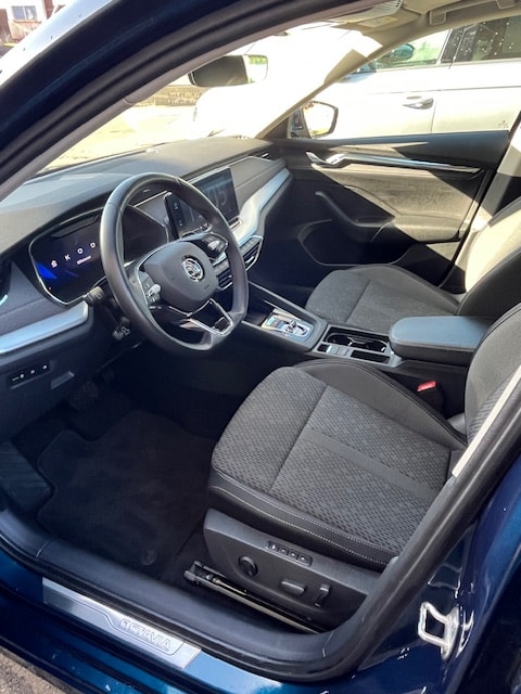 SKODA Octavia Combi 2.0 TDI Style 4x4 DSG - 5