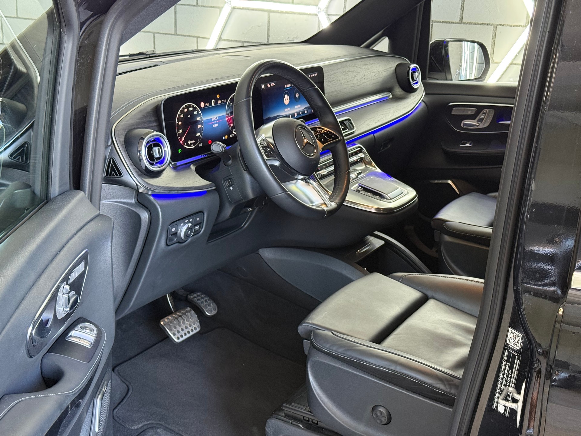 MERCEDES-BENZ V 300 d lang Exclusive 4Matic 9G-Tronic - 5