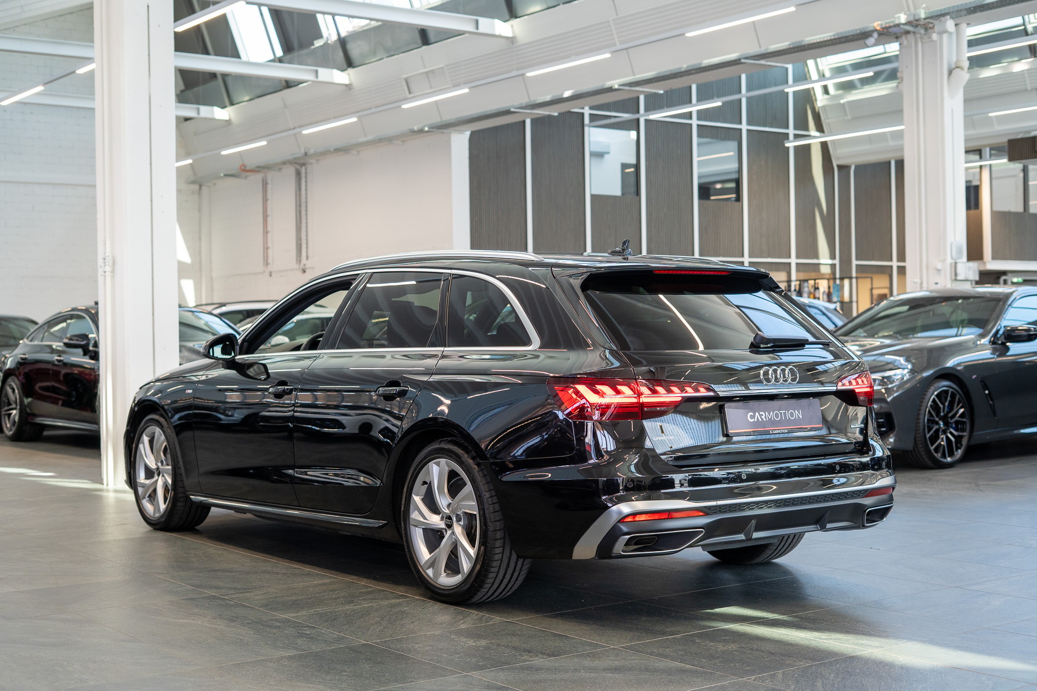 A4 Avant 2.0 40 TFSI S Line quattro S-Tronic / S-Line / Virtual Cockpit / Rückfahrkamera