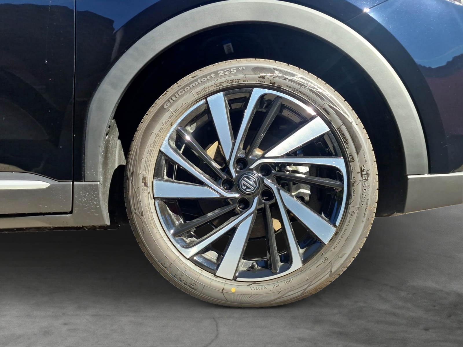 MG ZS 1.5 Hybrid+ Luxury - 15