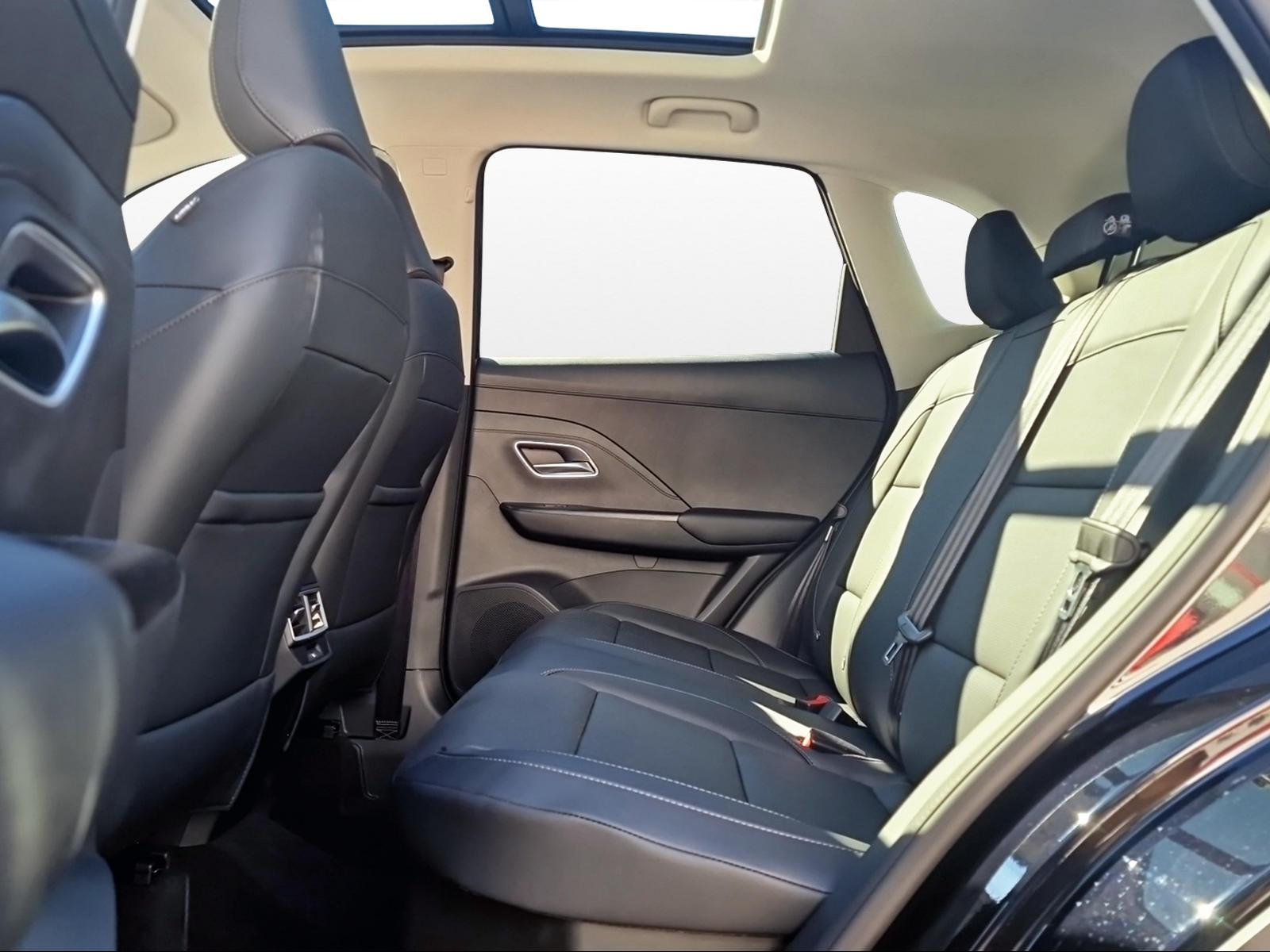 MG ZS 1.5 Hybrid+ Luxury - 13