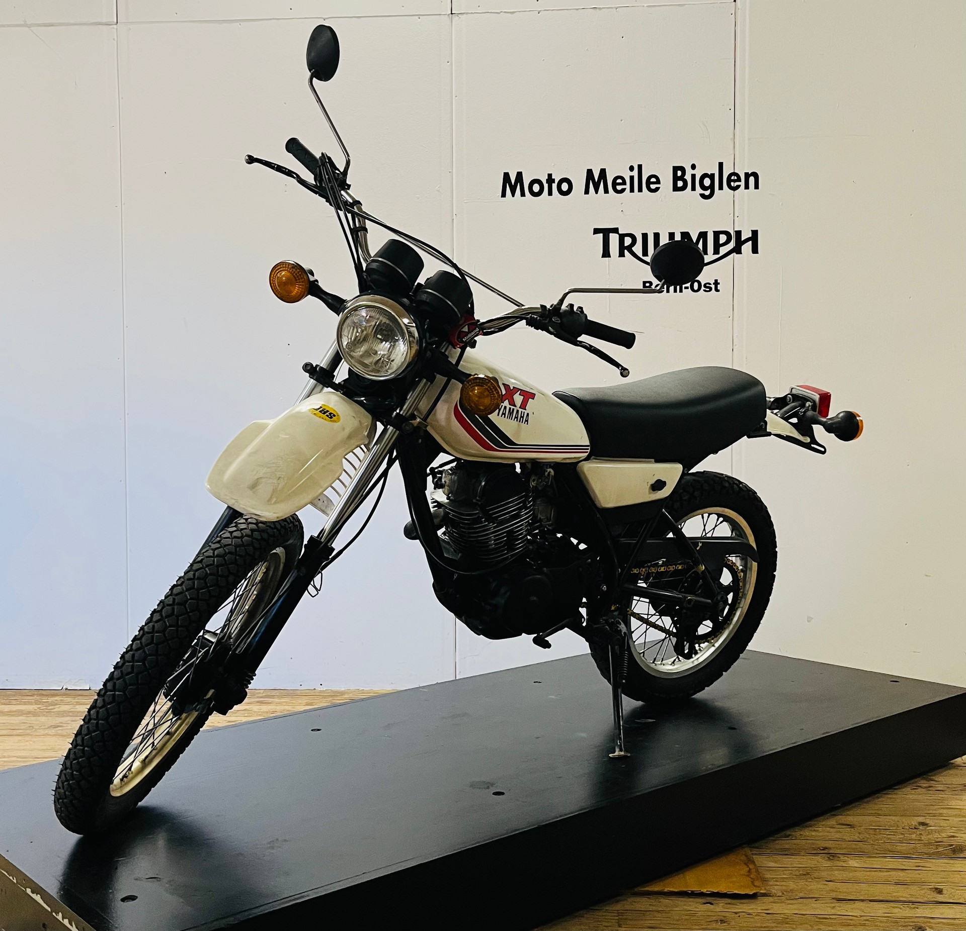 YAMAHA XT 250 - 3
