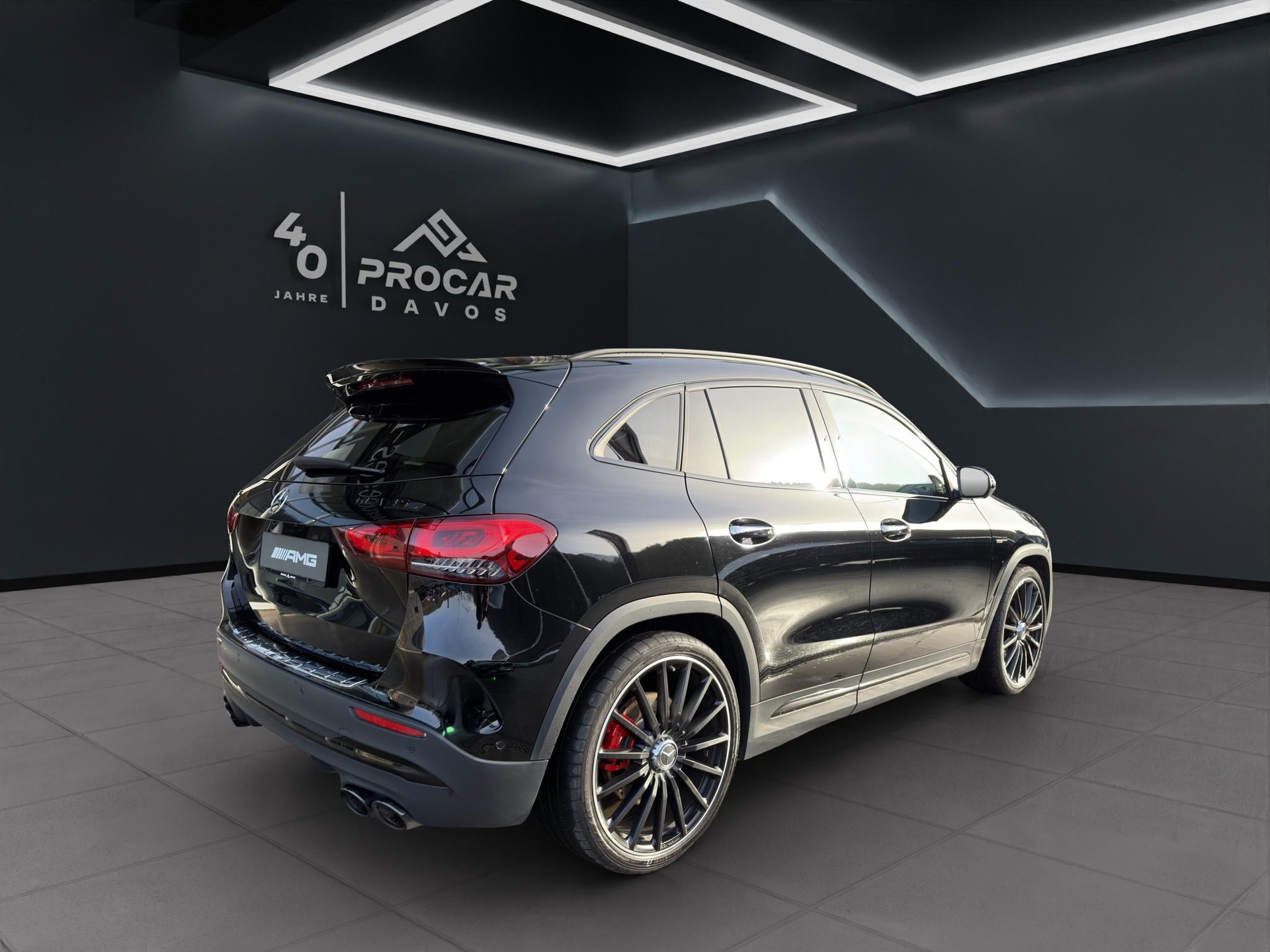 MERCEDES-BENZ GLA 45 S AMG 4matic+ - 4