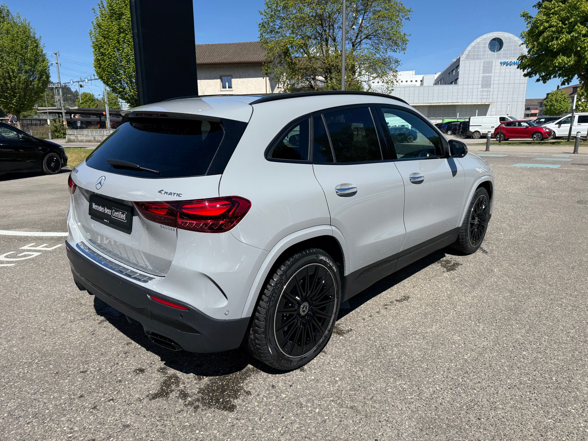 MERCEDES-BENZ GLA 250 4Matic 8G-DCT - 9