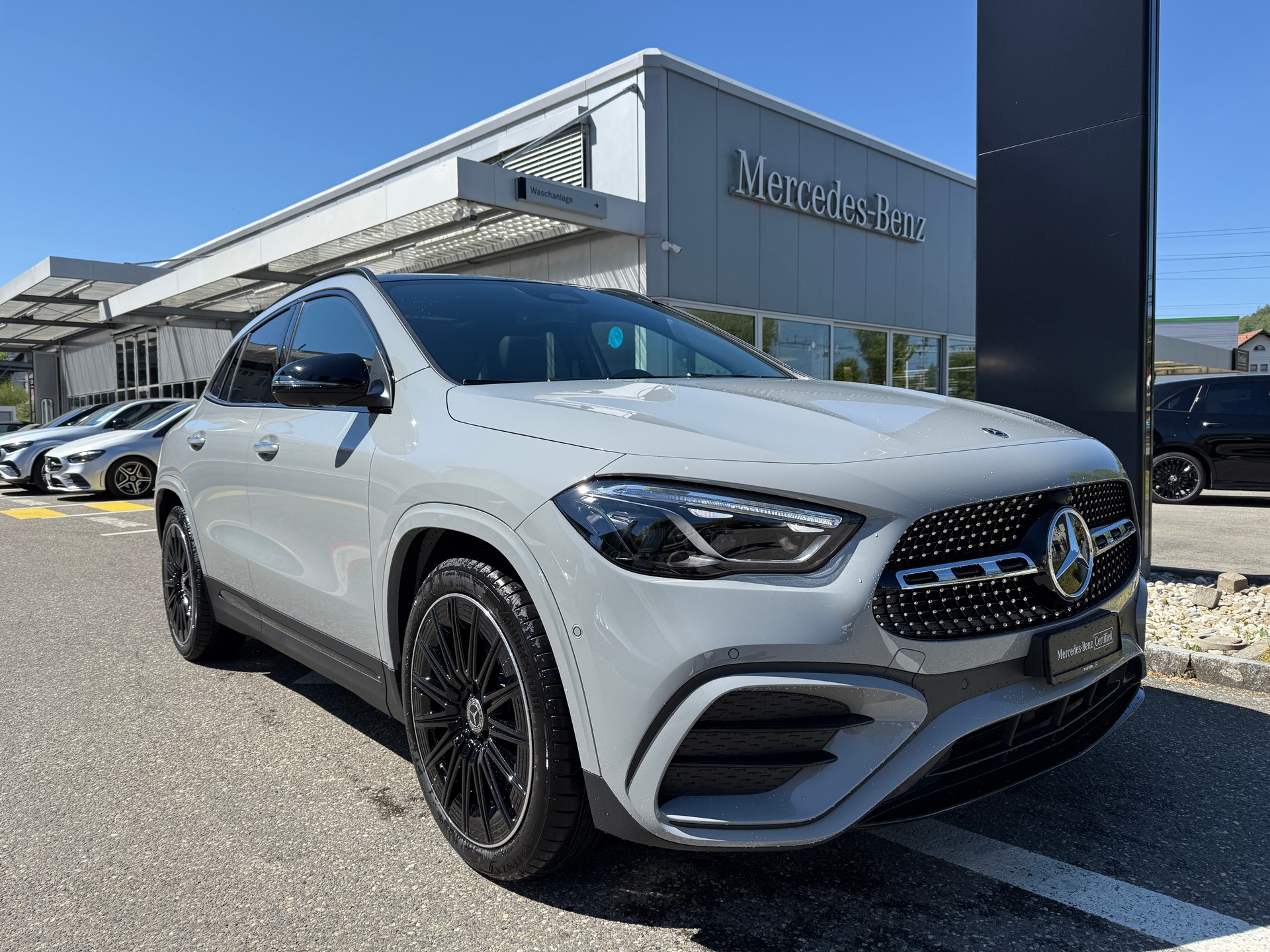 MERCEDES-BENZ GLA 250 4Matic 8G-DCT