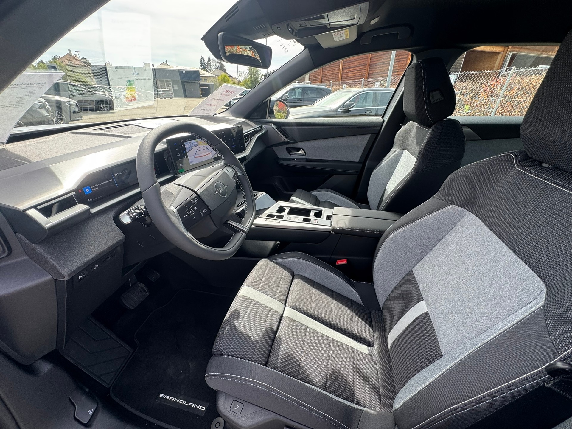 OPEL Grandland 1.2MHEV Edition eDCT - 7