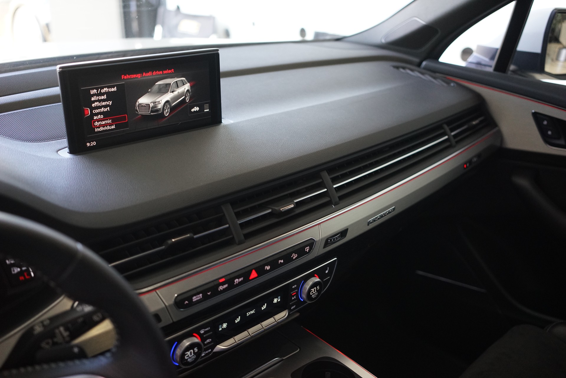 AUDI Q7 3.0 TDI quattro tiptronic - 17