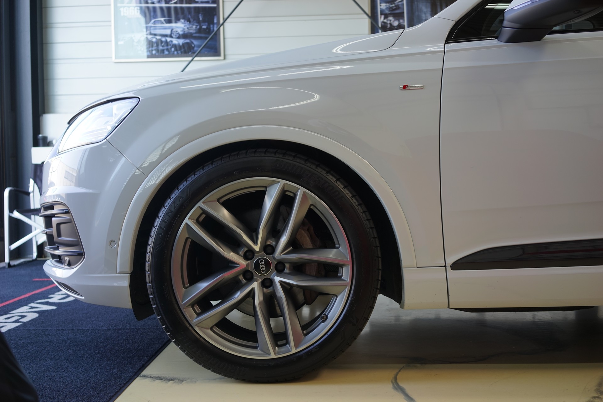 AUDI Q7 3.0 TDI quattro tiptronic - 14