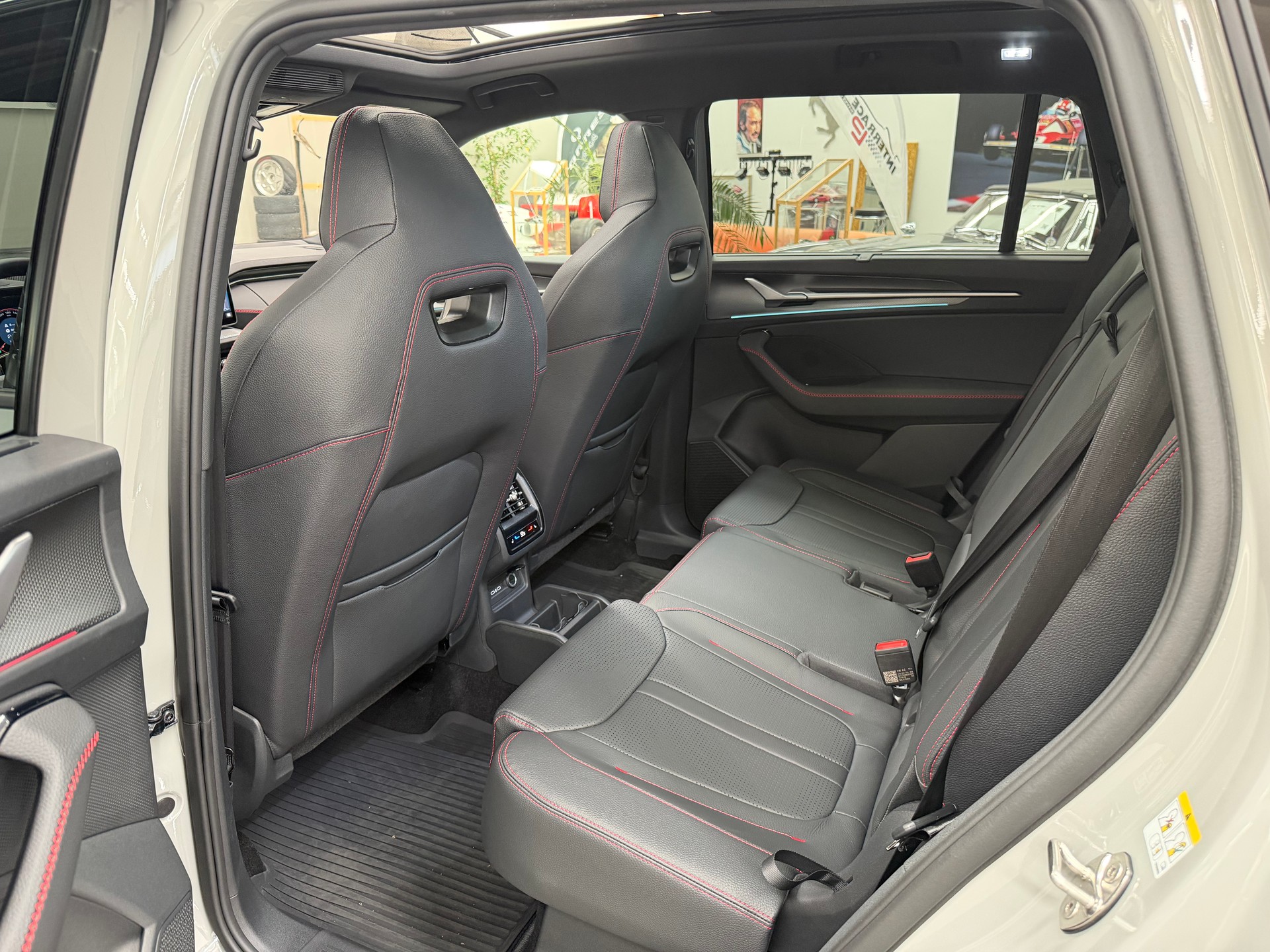 SKODA Kodiaq 2.0 TSI RS 4x4 - 11