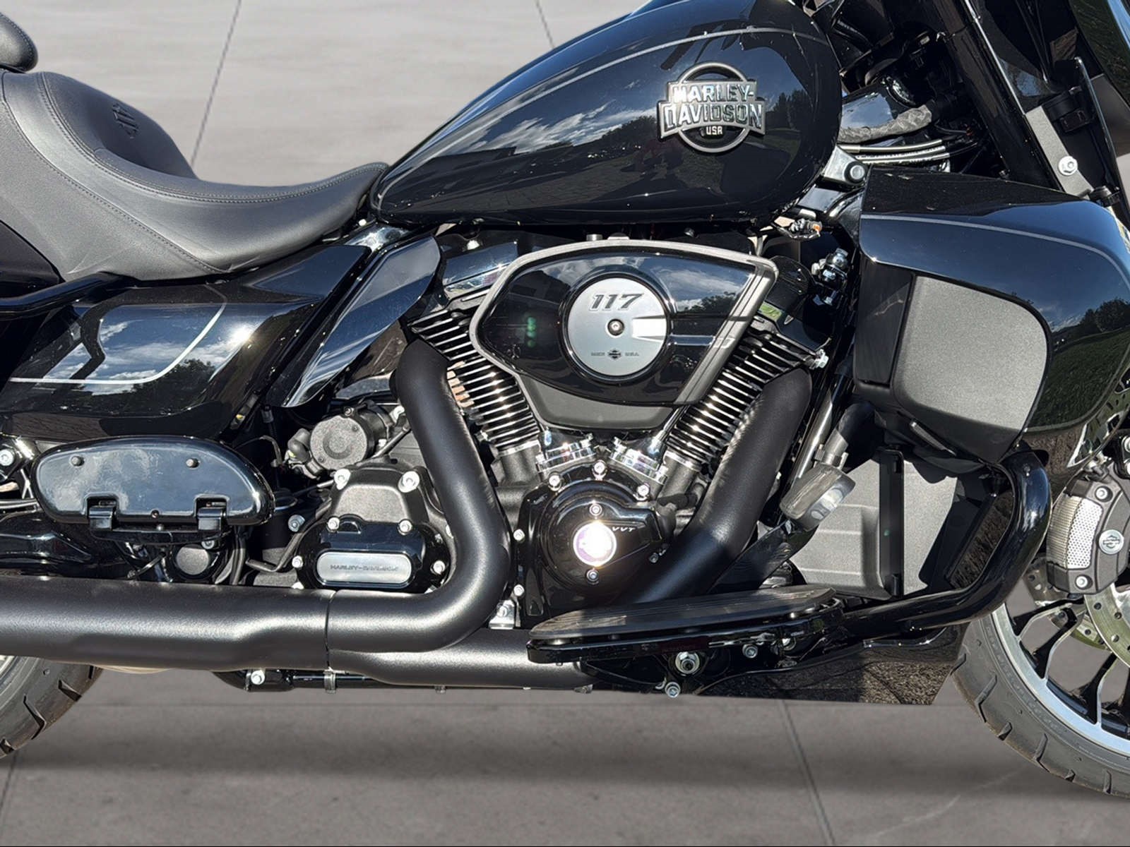 HARLEY-DAVIDSON FLHXL Street Glide Limited 117 - 5