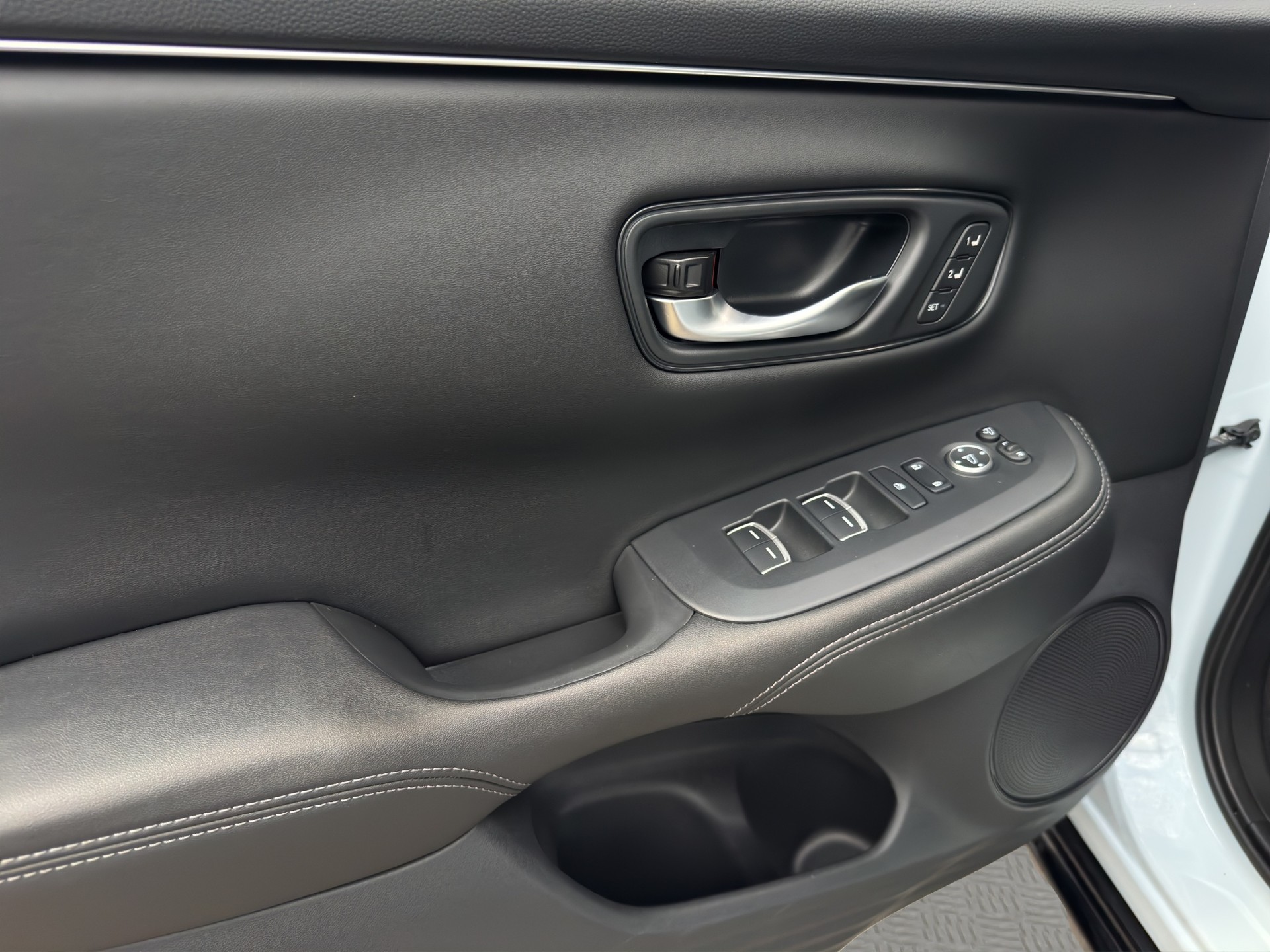 HONDA ZR-V 2.0 i-MMD Advance - 14