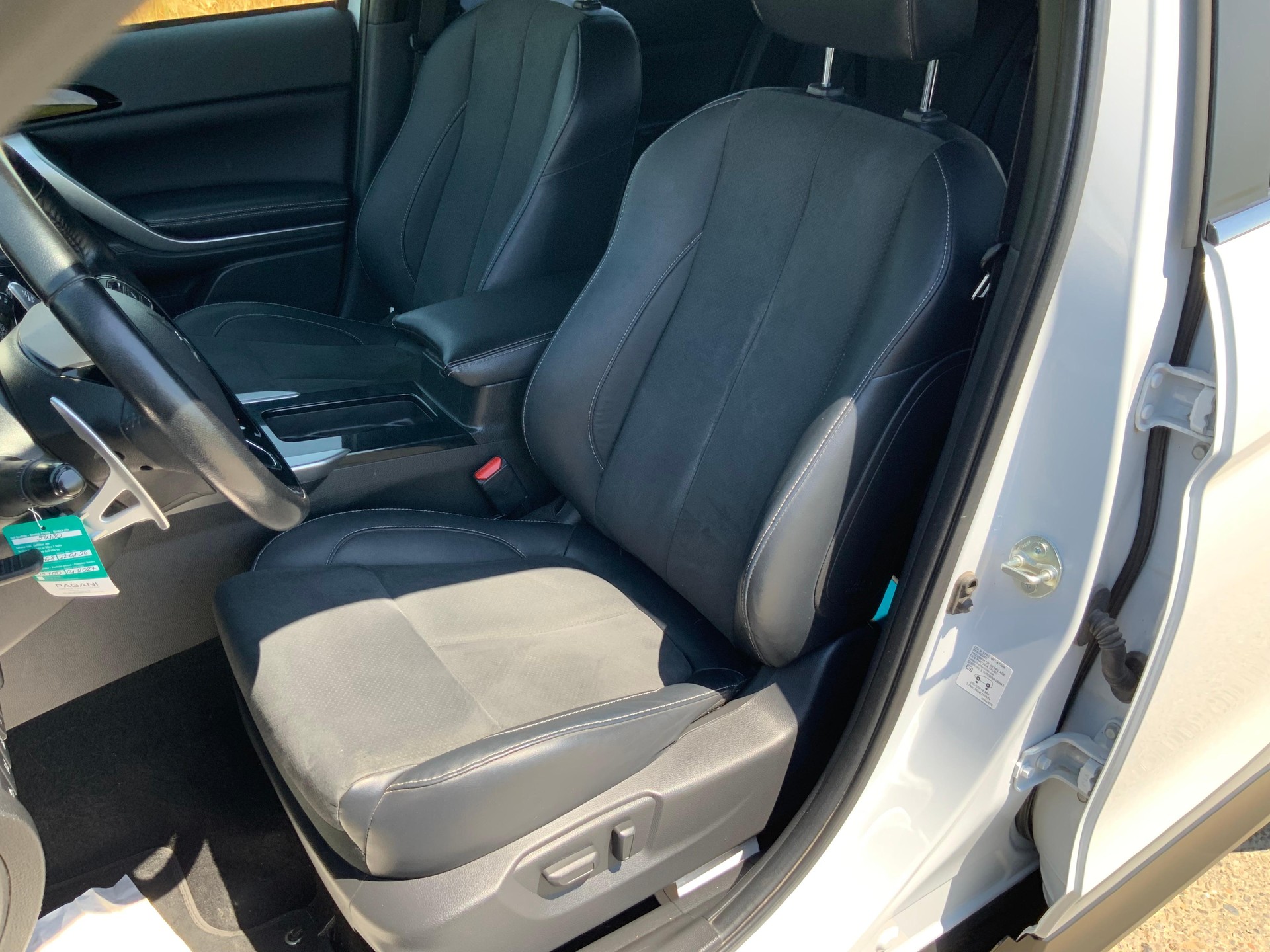 MITSUBISHI Eclipse Cross 2.4 PHEV Style 4x4 - 8