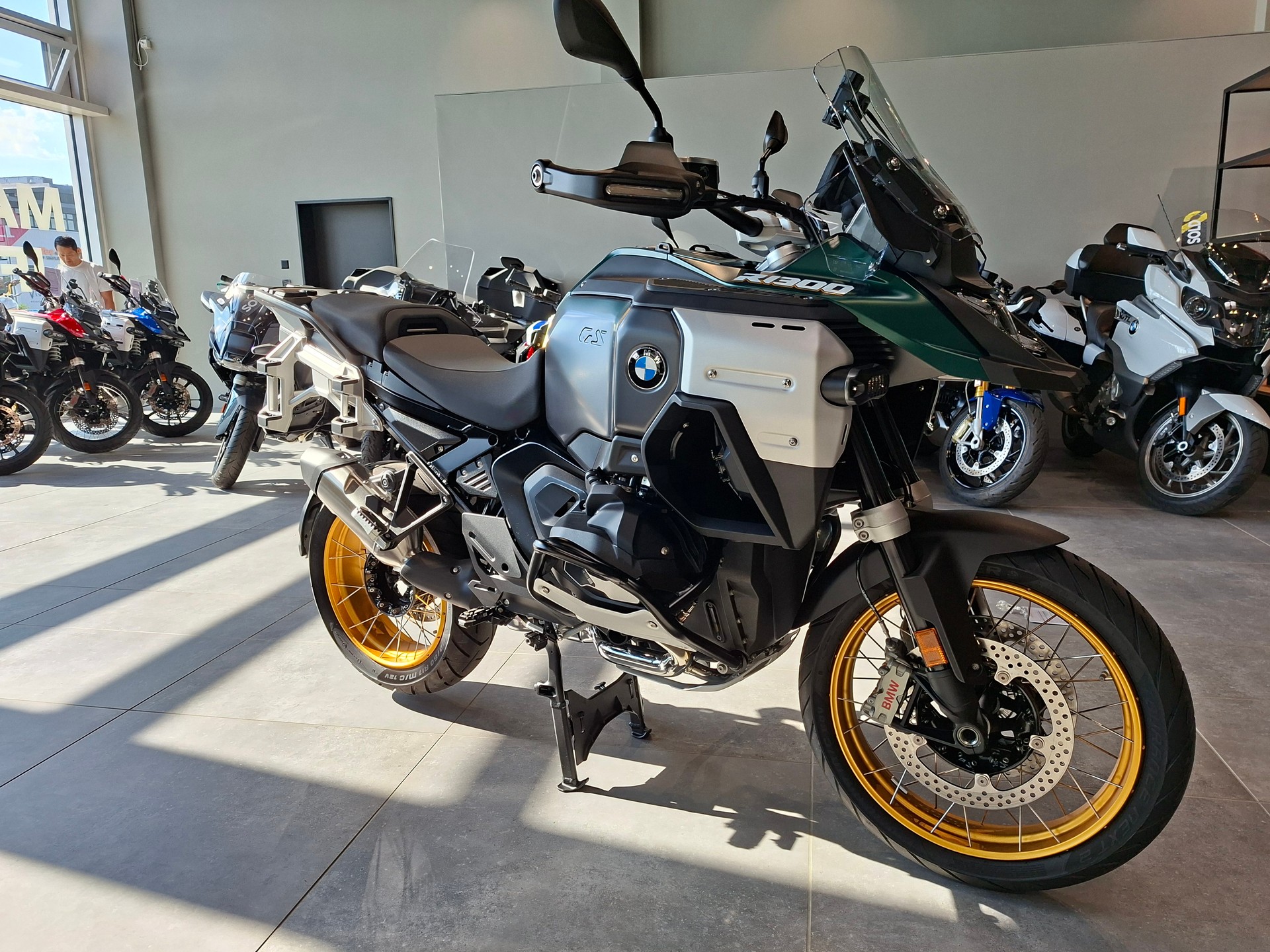 BMW R 1300 GS Adventure - 3