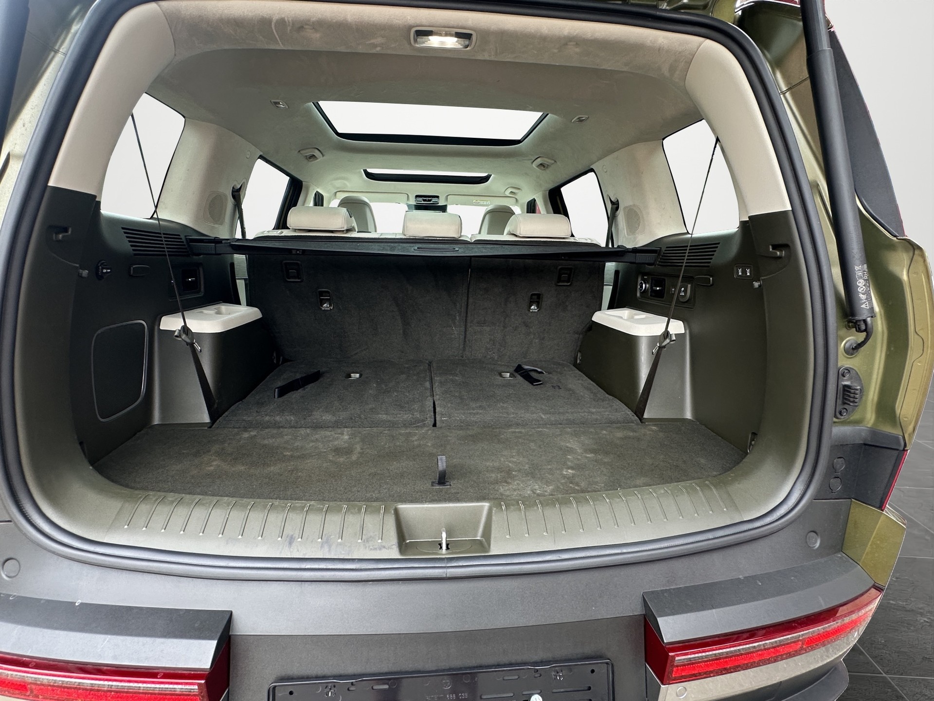 HYUNDAI Santa Fe 1.6 T-GDi HEV Vertex 4WD Automatic 7-Plätzer - 17