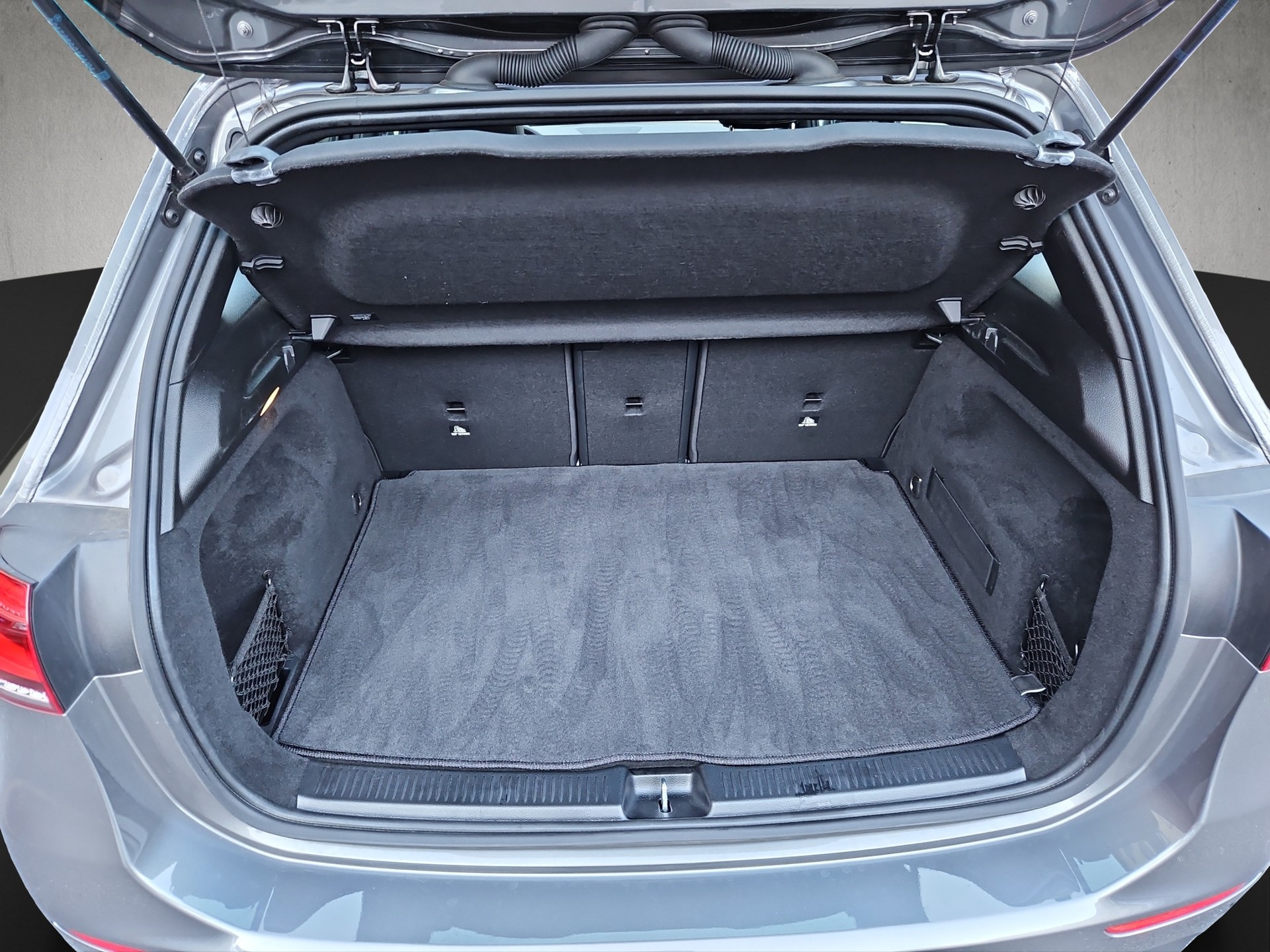 MERCEDES-BENZ B 200 Progressive - 13