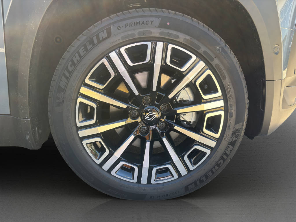 RENAULT 4 E-Tech Comfort Range iconic - 15