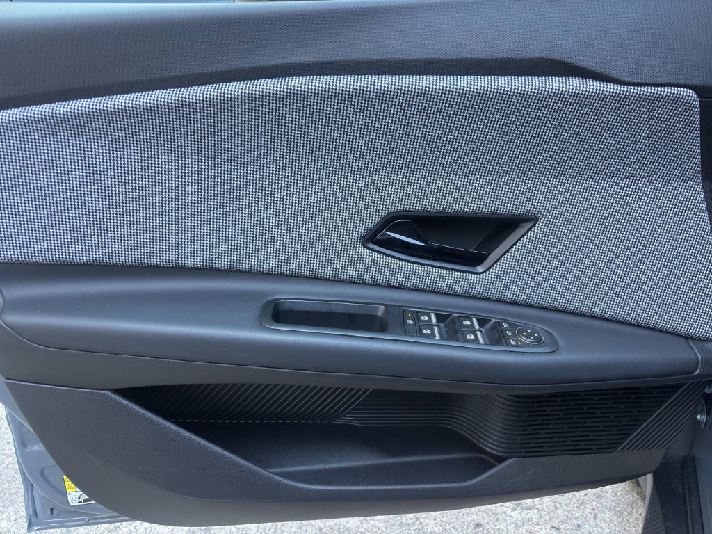 RENAULT 4 E-Tech Comfort Range iconic - 13