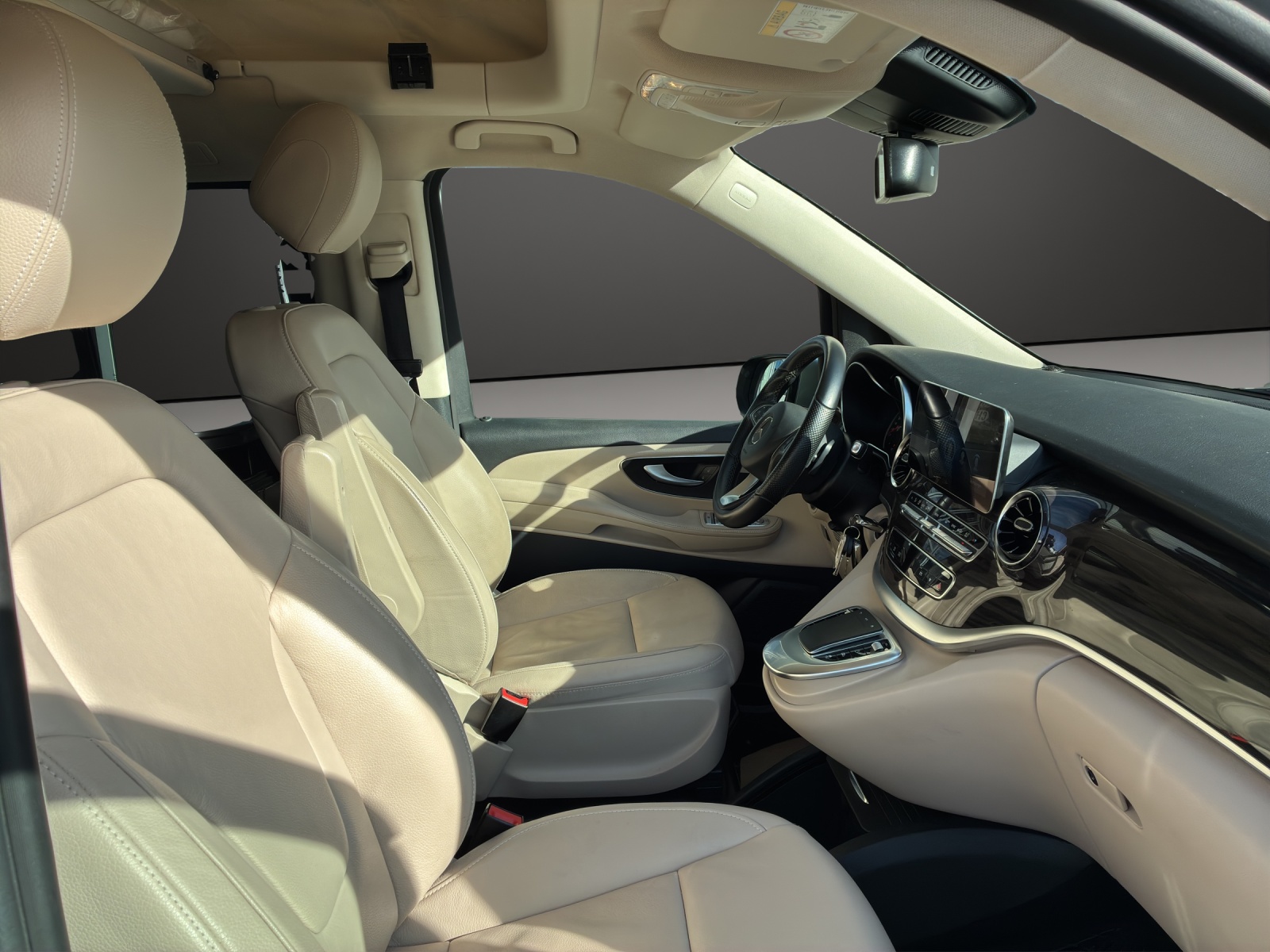 MERCEDES-BENZ Marco Polo 300 d 4M Automat - 8