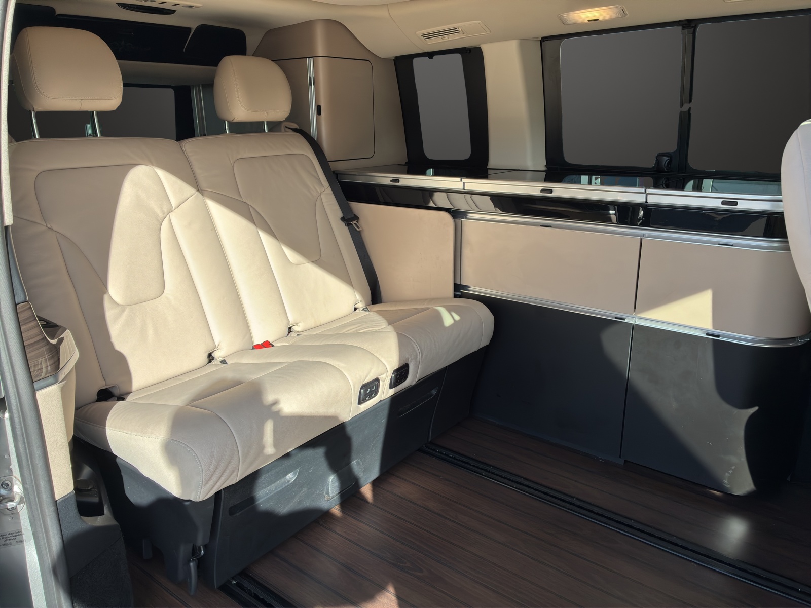 MERCEDES-BENZ Marco Polo 300 d 4M Automat - 11