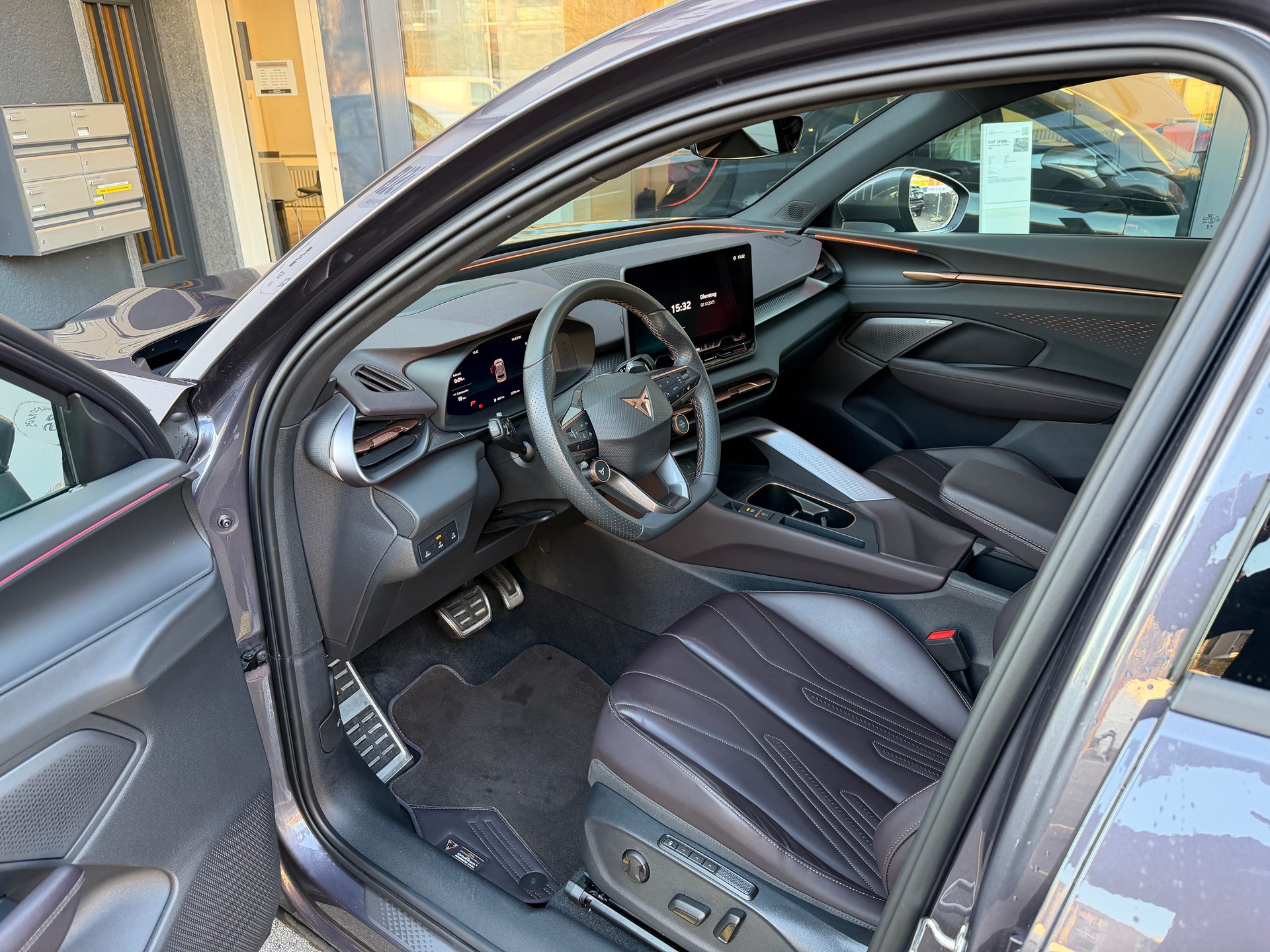 CUPRA Terramar 1.5 eHybrid DSG VZ - 12