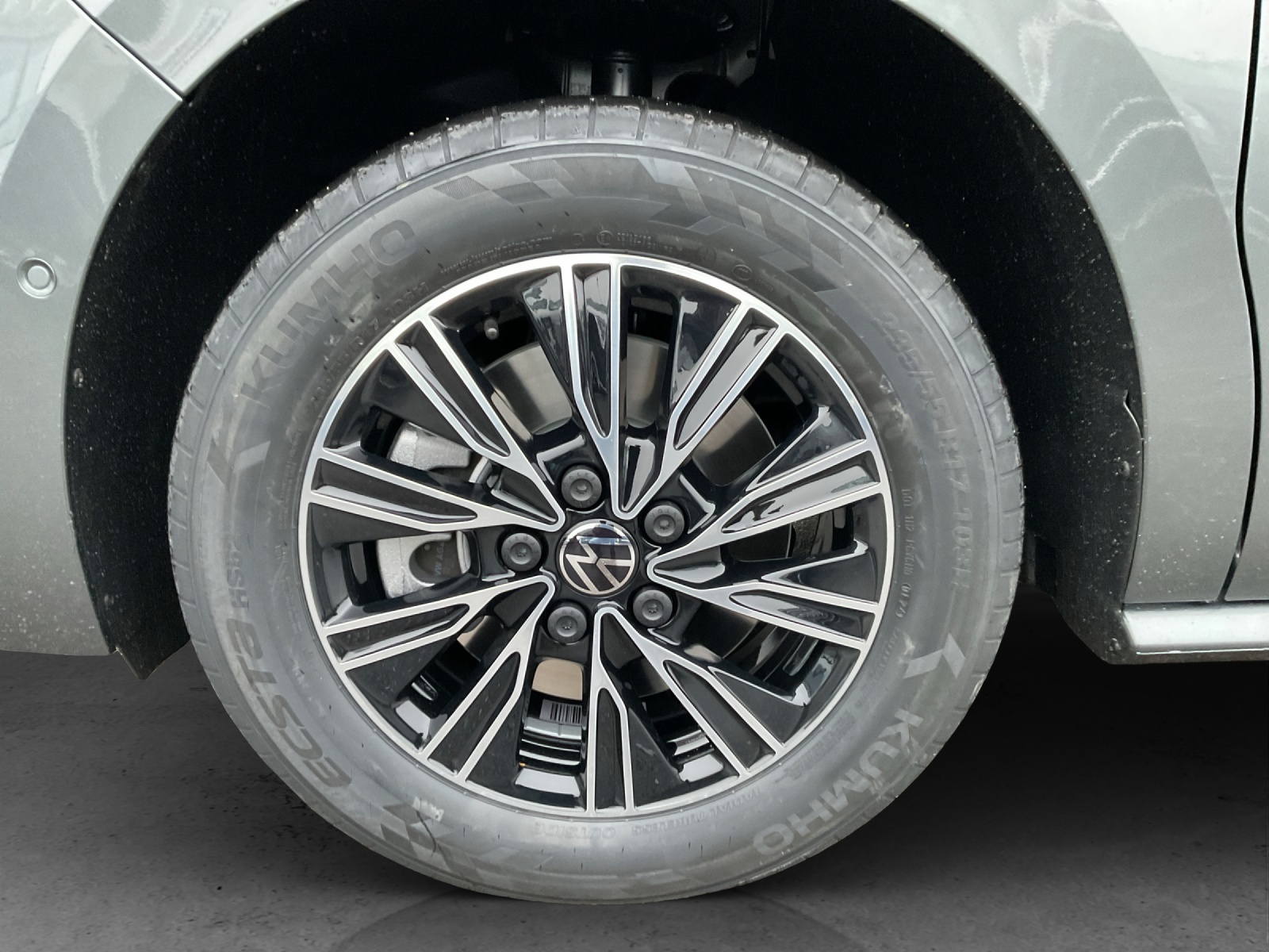 VW Multivan 2.0 TDI Liberty DSG - 13