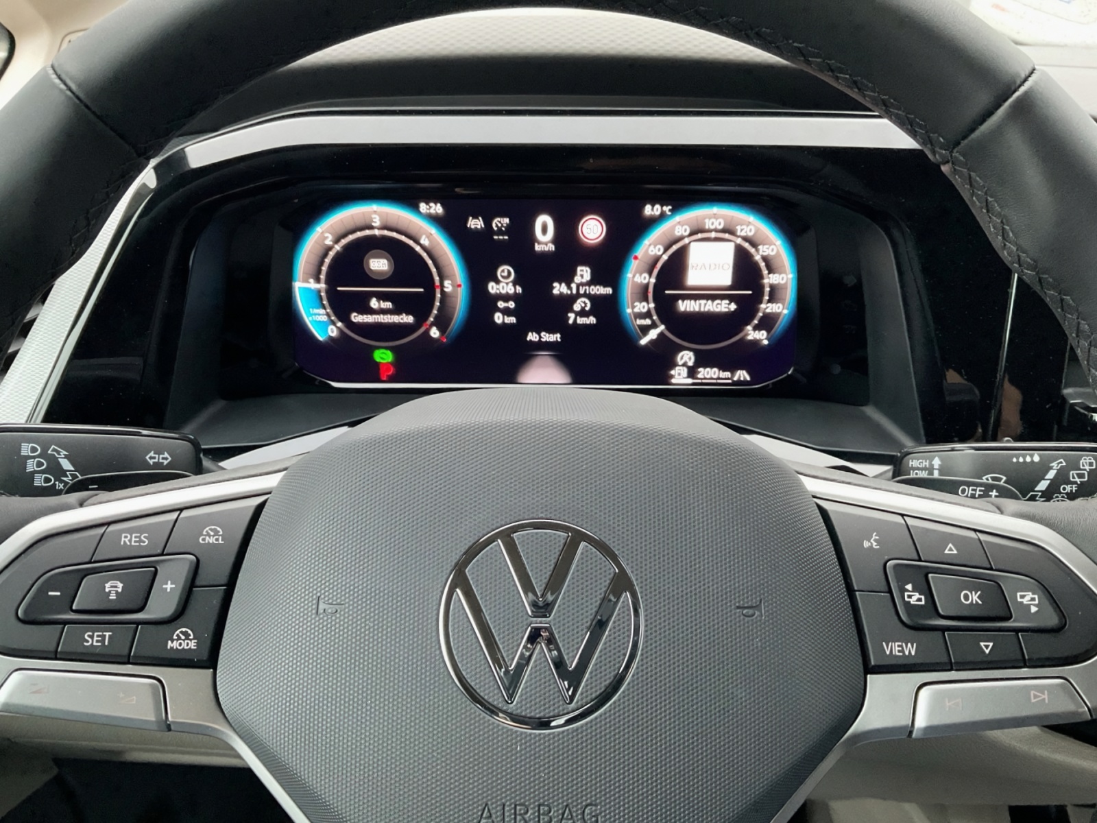 VW Multivan 2.0 TDI Liberty DSG - 8