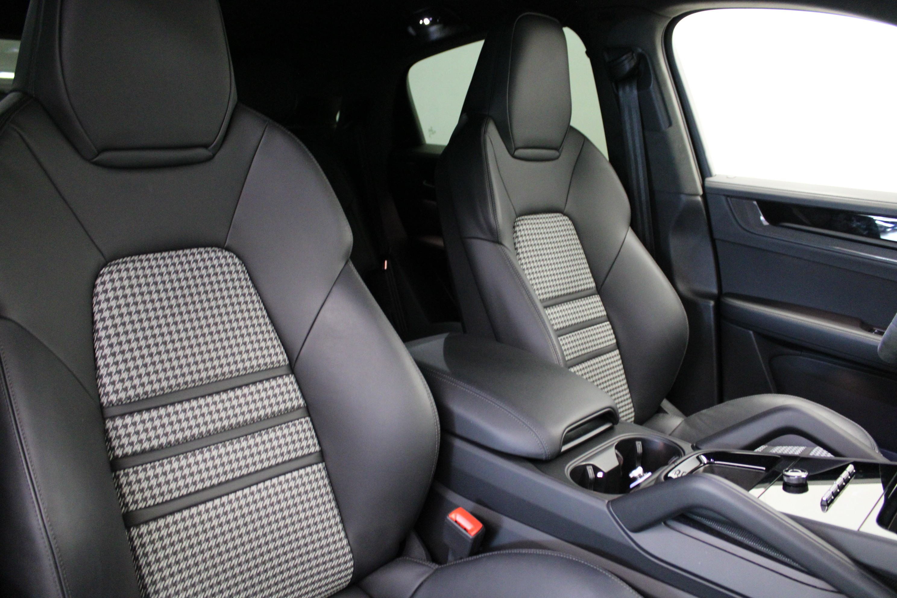 Cayenne Coupé GTS Tiptronic thumbnail n°5