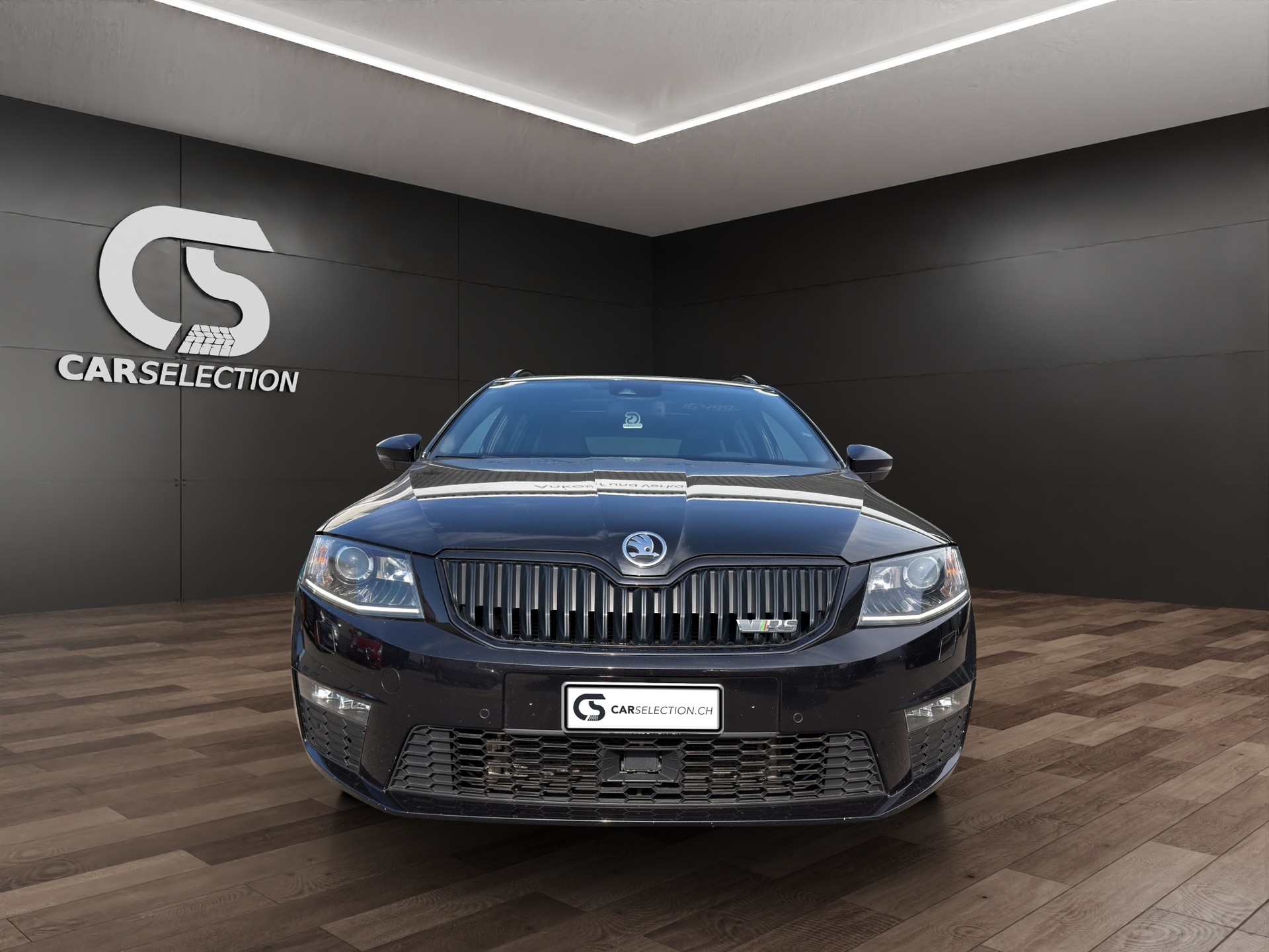 SKODA Octavia Combi 2.0 TDI RS CHALLENGE DSG - 2