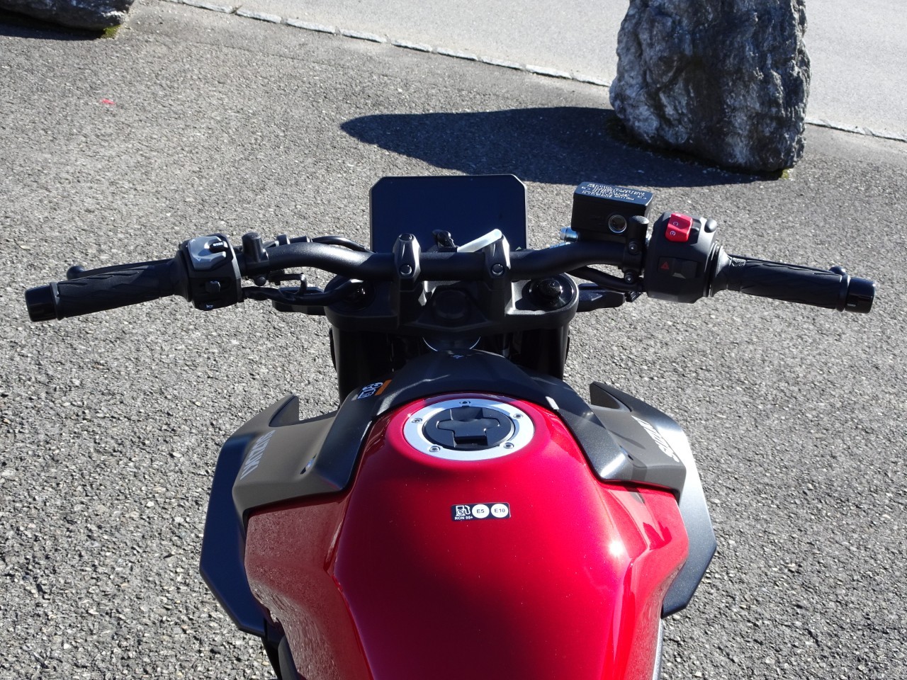 SUZUKI GSX-8 S (35kw) - 8