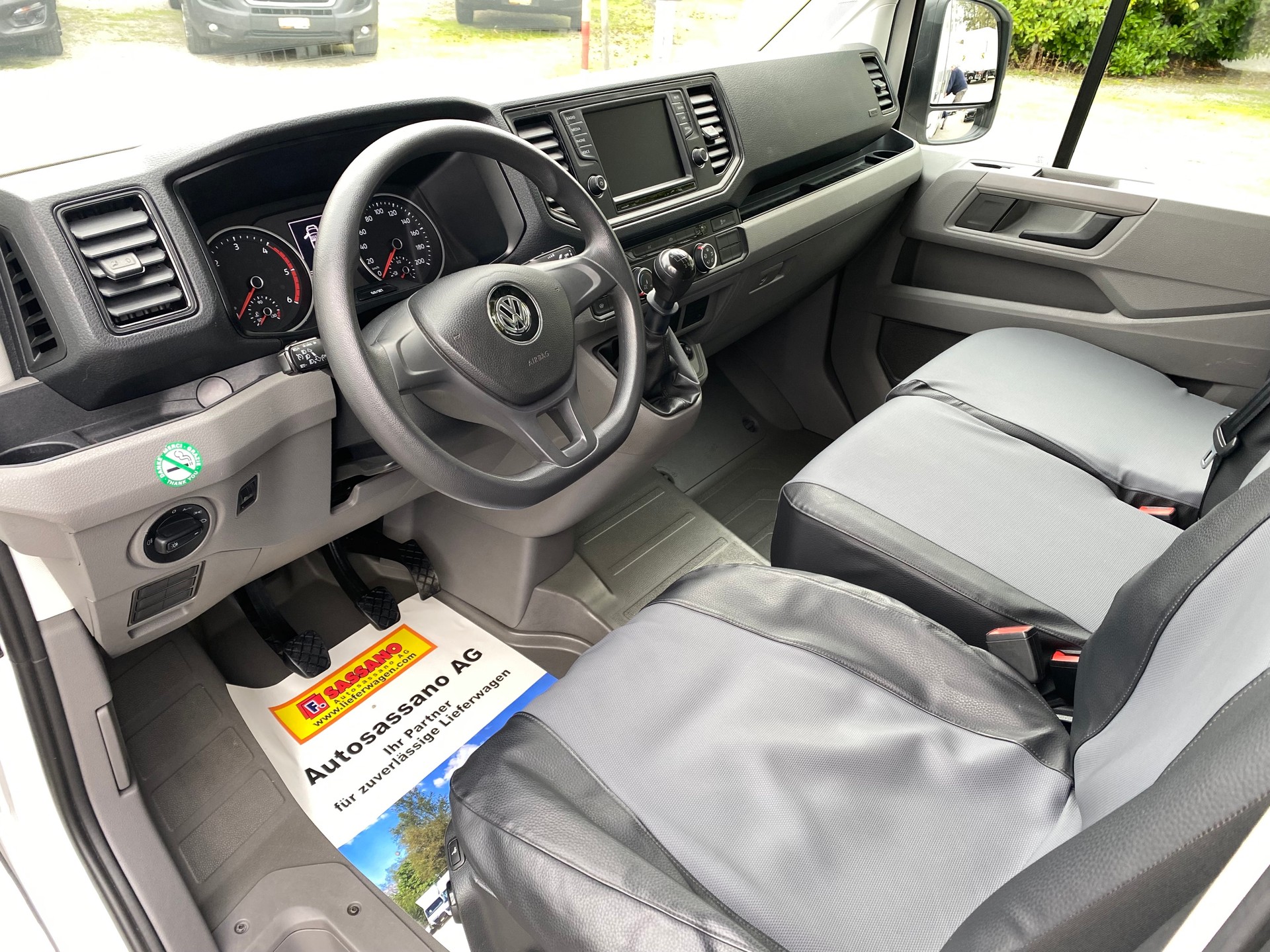 VW 35 2.0 BiTDi 177 PS Koffer mit Hebebühne + 3.5t Anhängerkupplung - 12