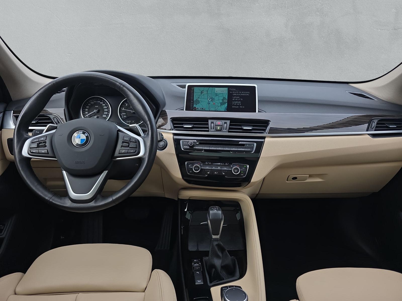 BMW X1 25i xDrive F48 (CH) AHK 2.0T - 13