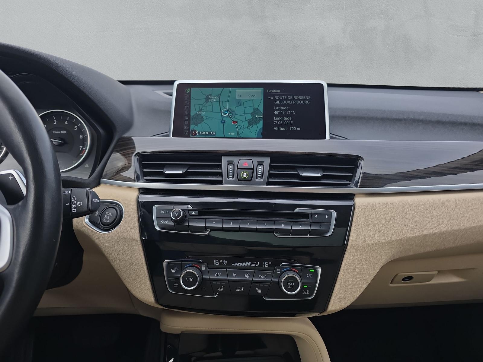 BMW X1 25i xDrive F48 (CH) AHK 2.0T - 14