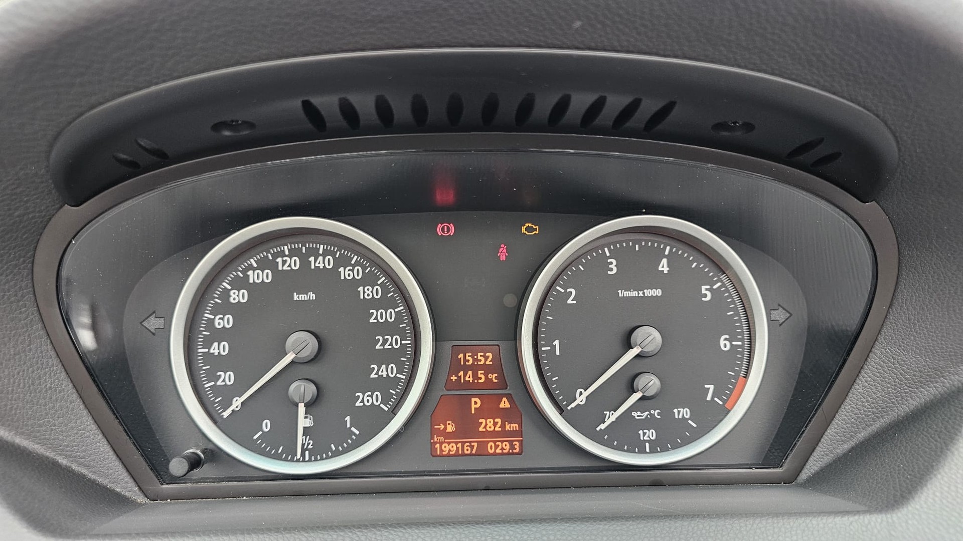 BMW 645i - 9