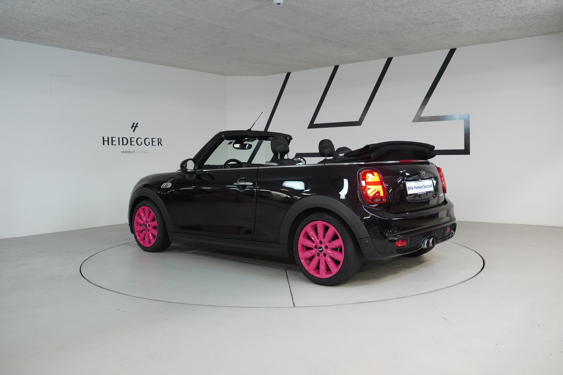MINI Cooper S Cabriolet - 7