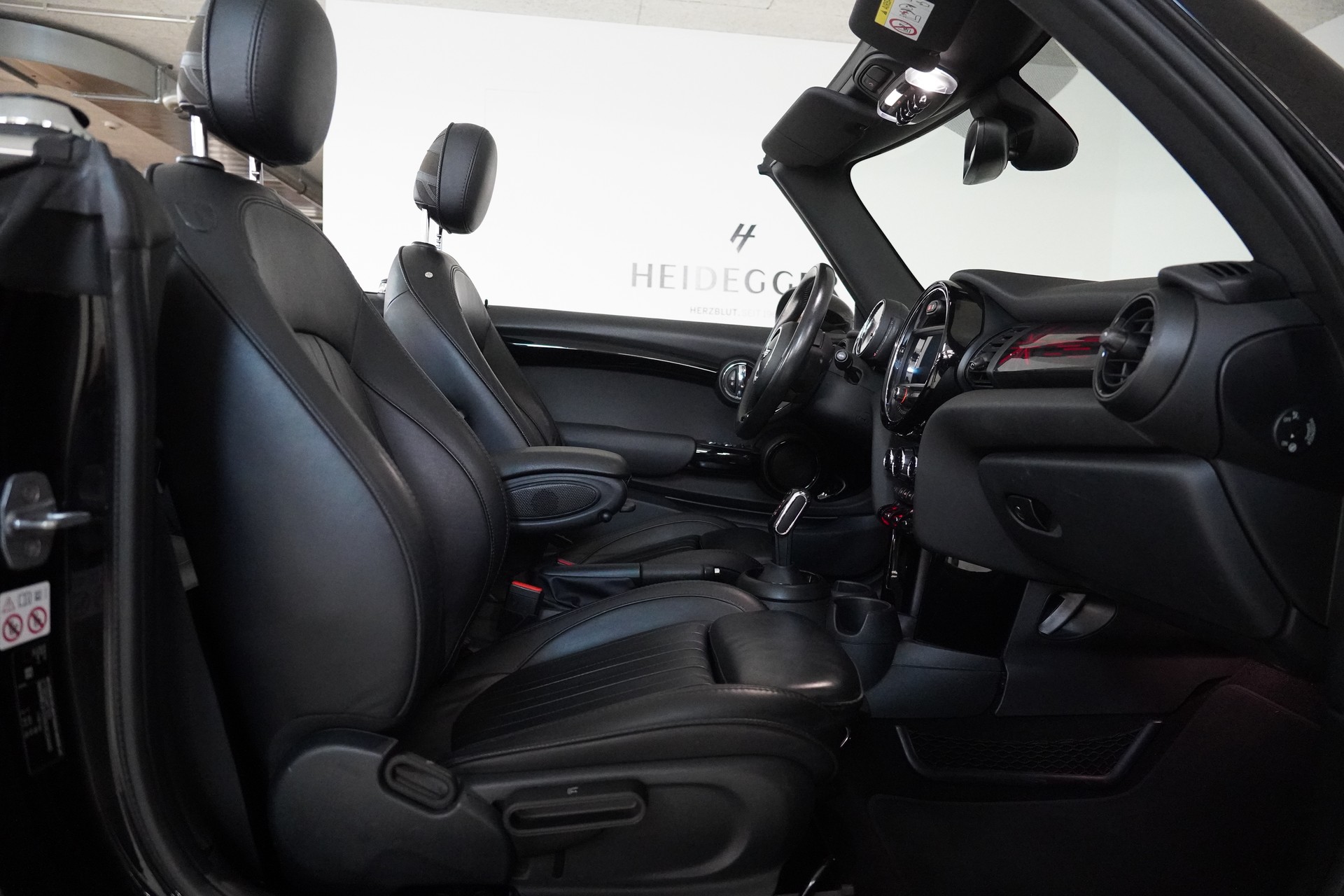 MINI Cooper S Cabriolet - 23