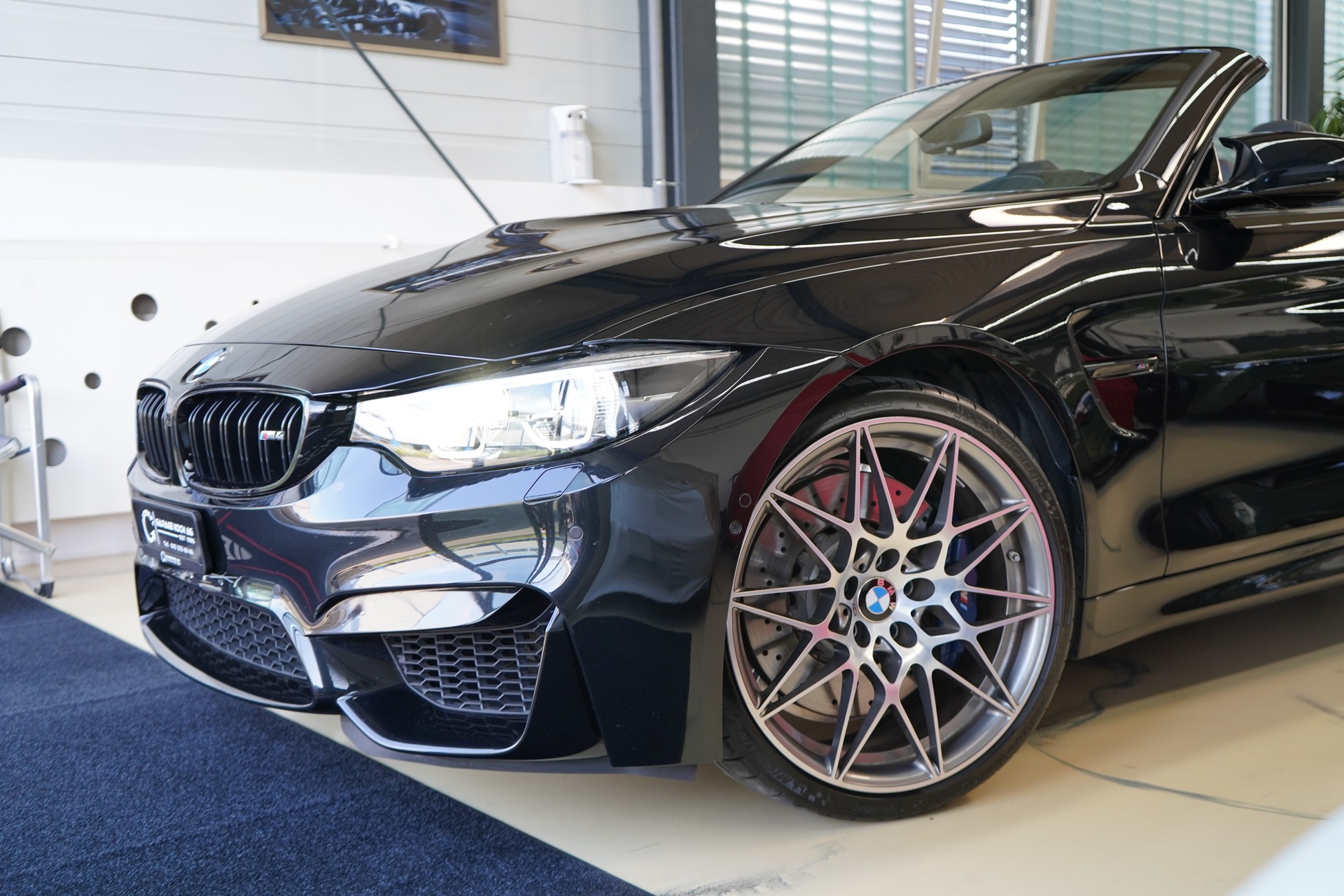 BMW M4 Cabriolet Drivelogic M Competition - 4