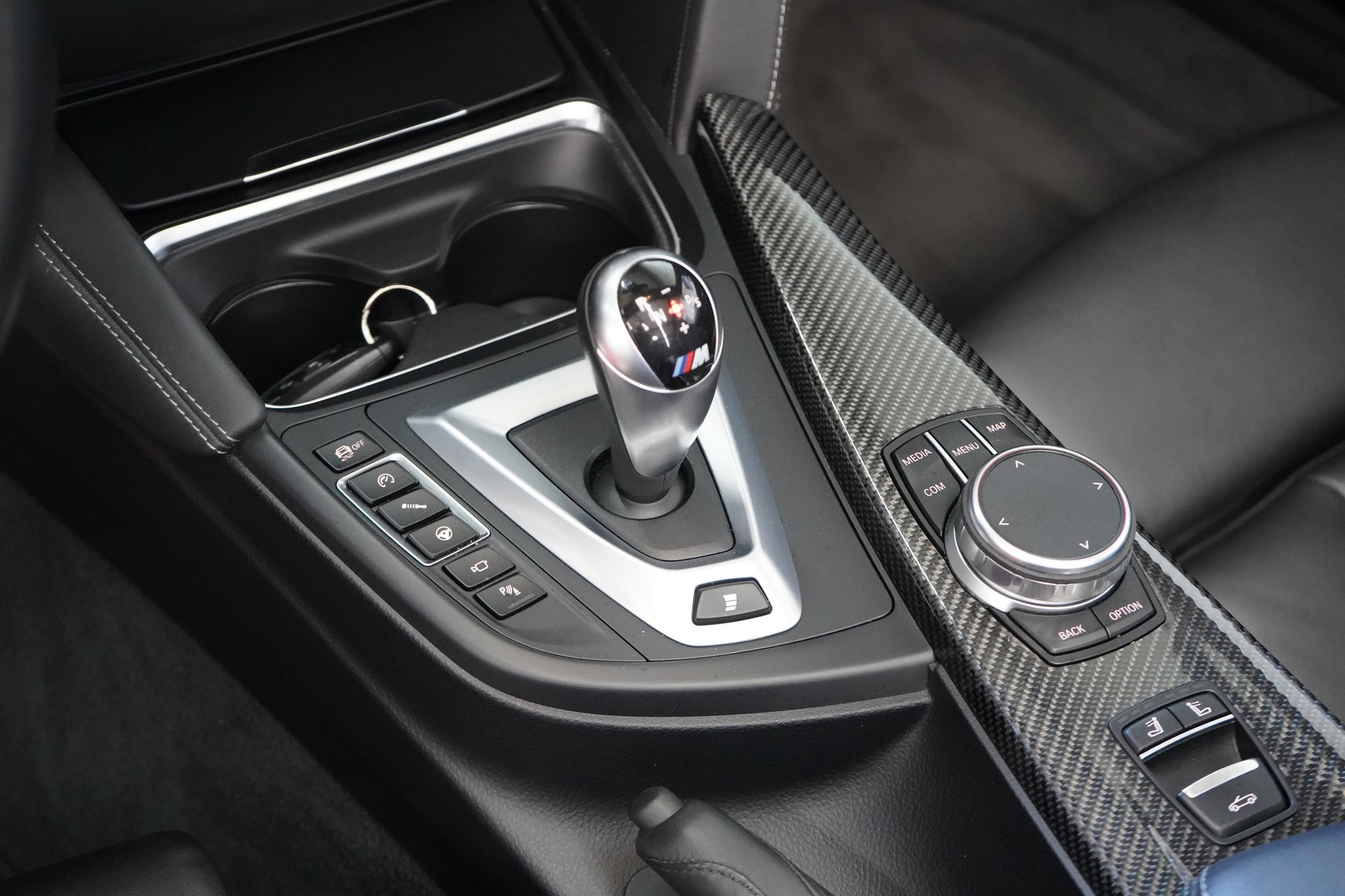BMW M4 Cabriolet Drivelogic M Competition - 19