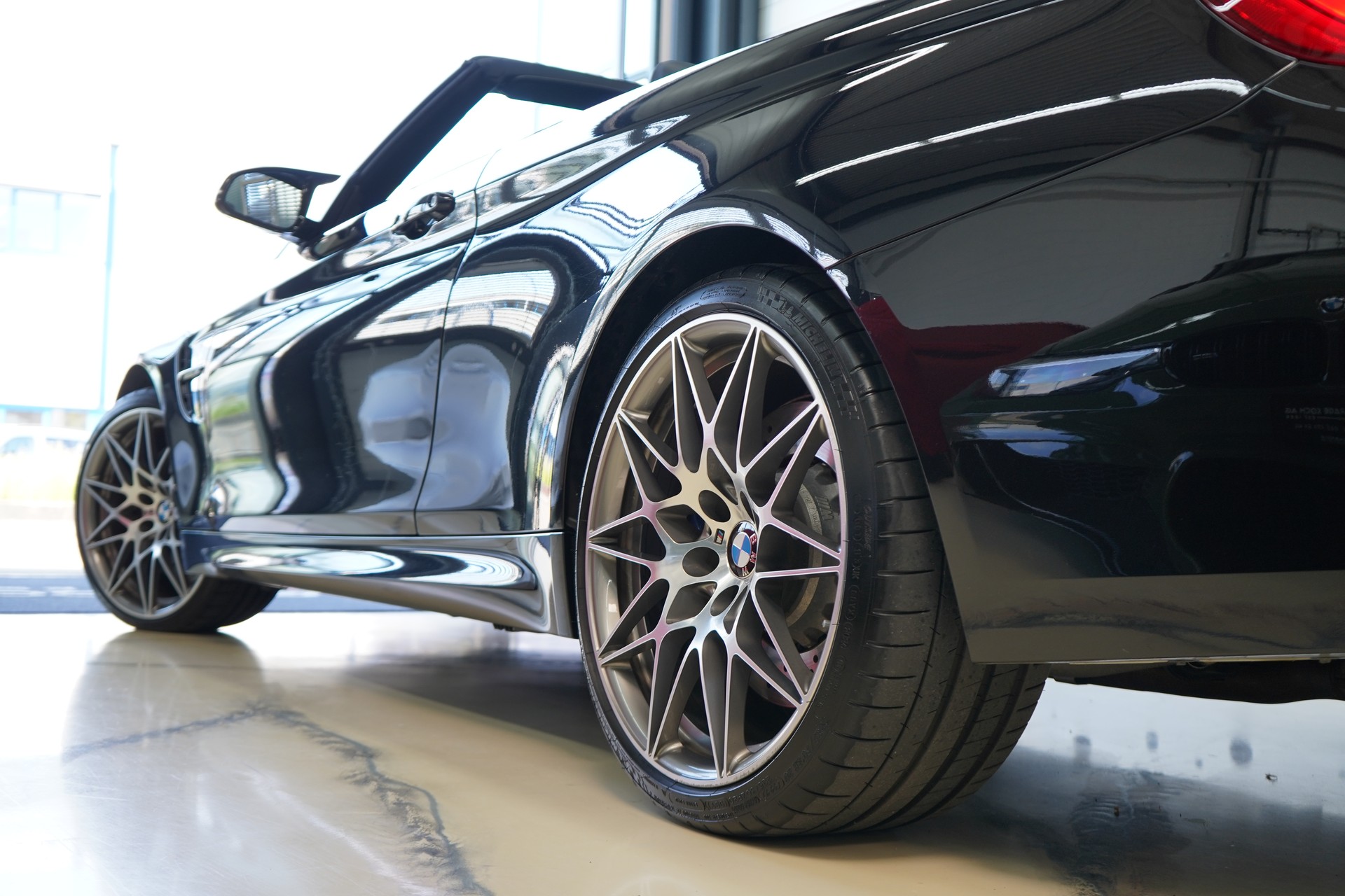 BMW M4 Cabriolet Drivelogic M Competition - 8