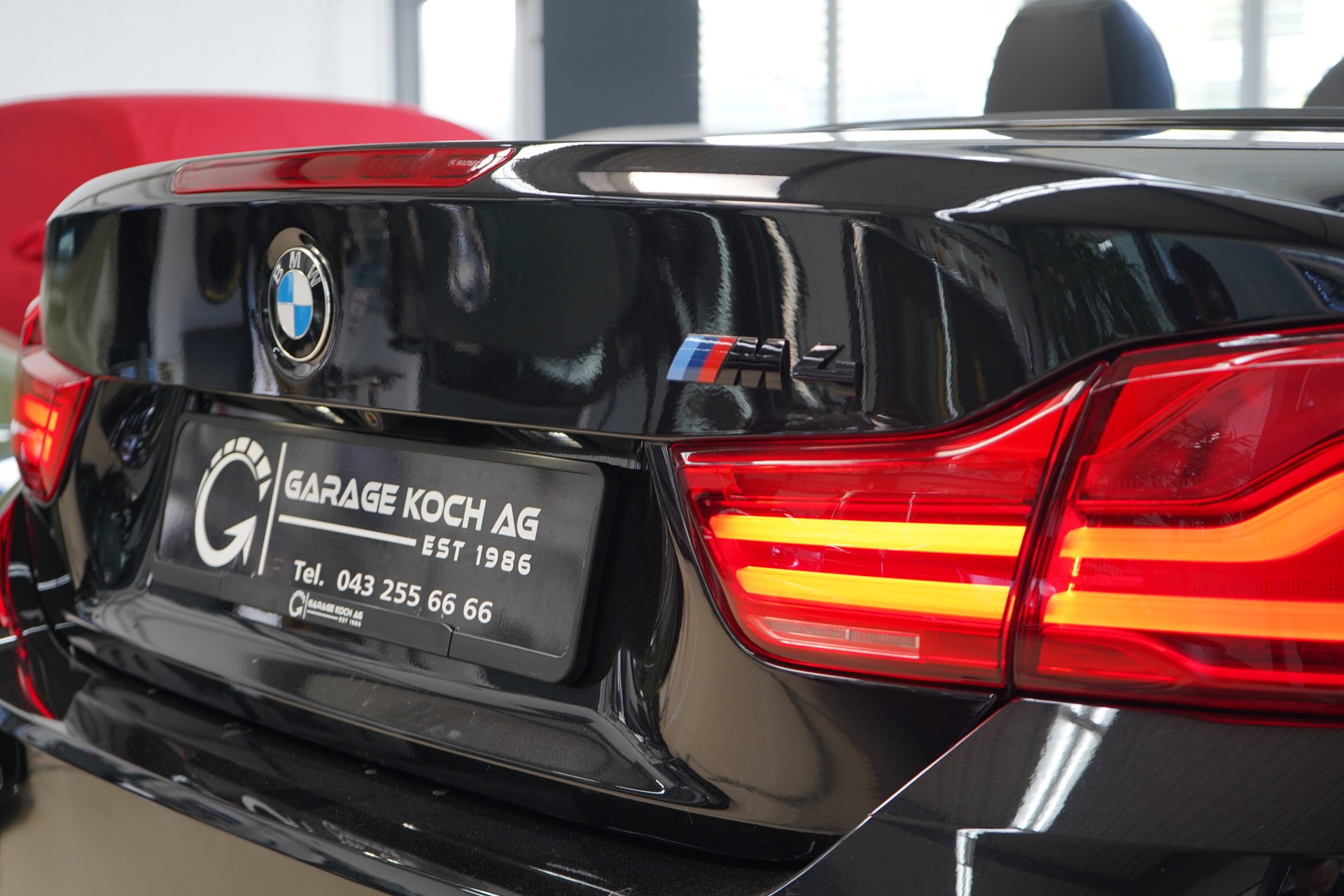 BMW M4 Cabriolet Drivelogic M Competition - 11
