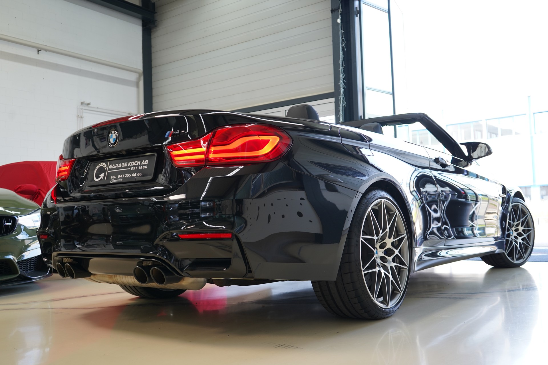 BMW M4 Cabriolet Drivelogic M Competition - 10